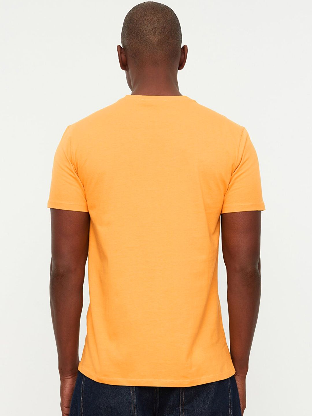 Buy Trendyol Trendyol Men Mustard Yellow Solid V-Neck T-shirt at Redfynd