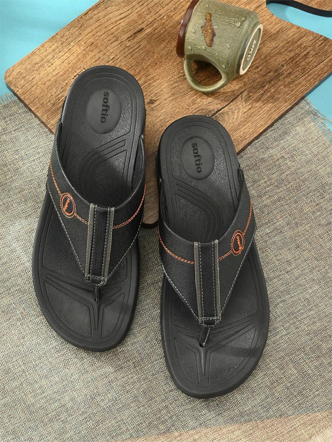 SOFTIO Men Black Thong Flip-Flops-picture-25