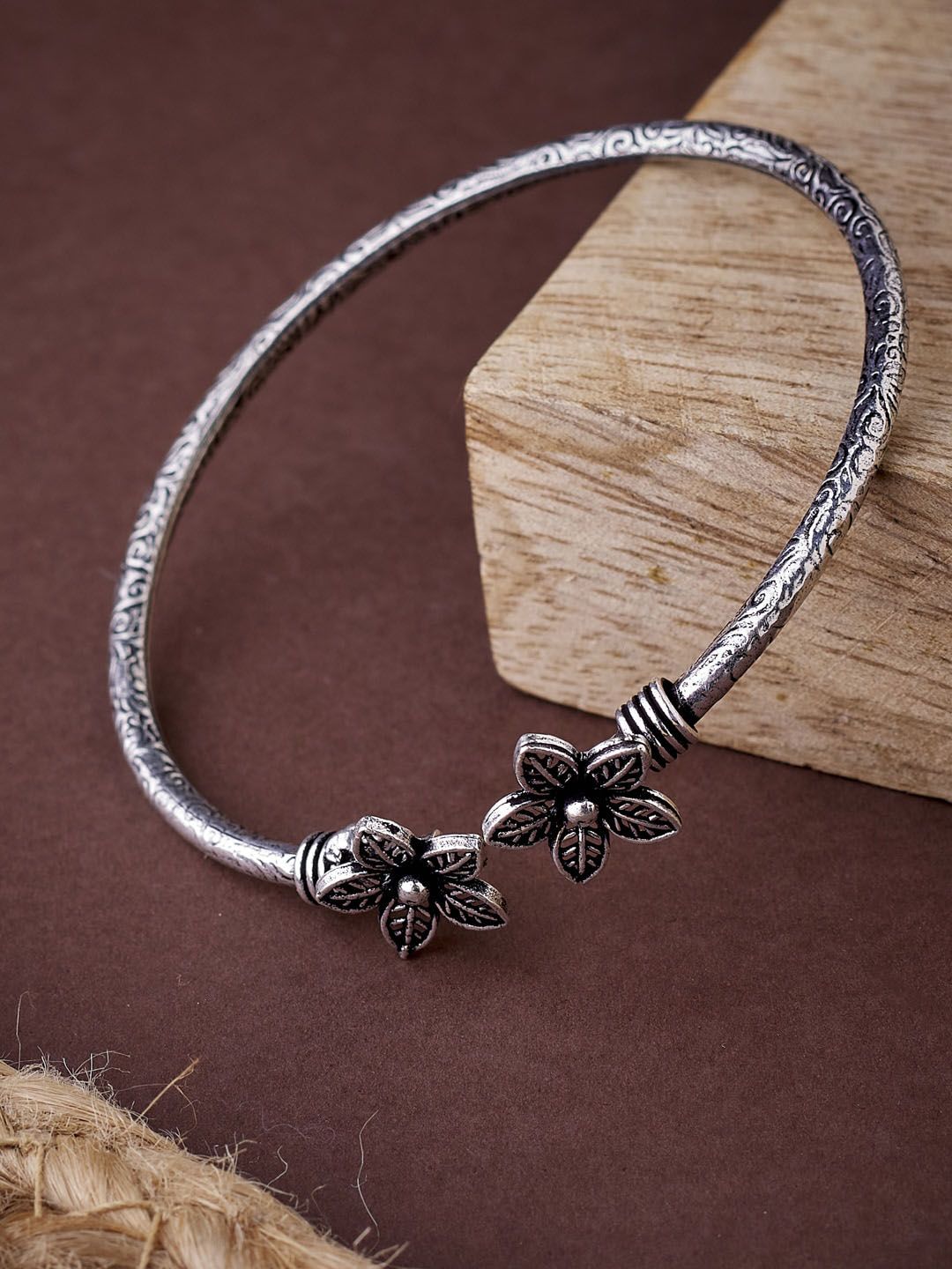 ATIBELLE Women Oxidised Silver-Plated Floral Kada Bangle