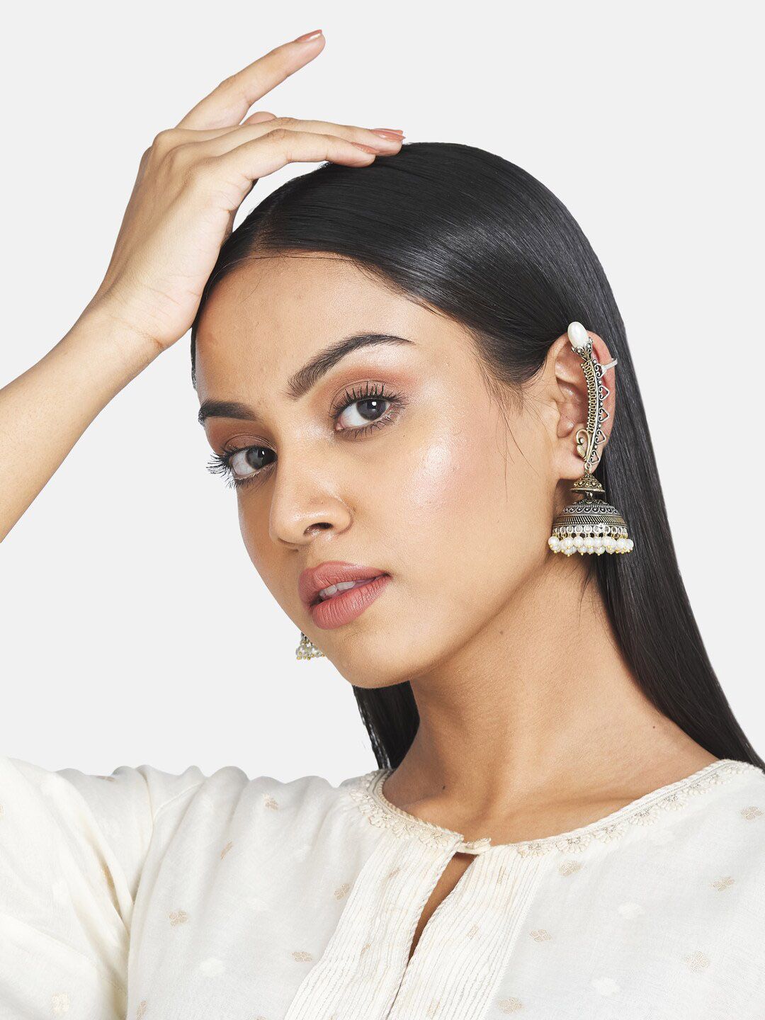 ATIBELLE Silver-Toned Contemporary Ear Cuff Earrings