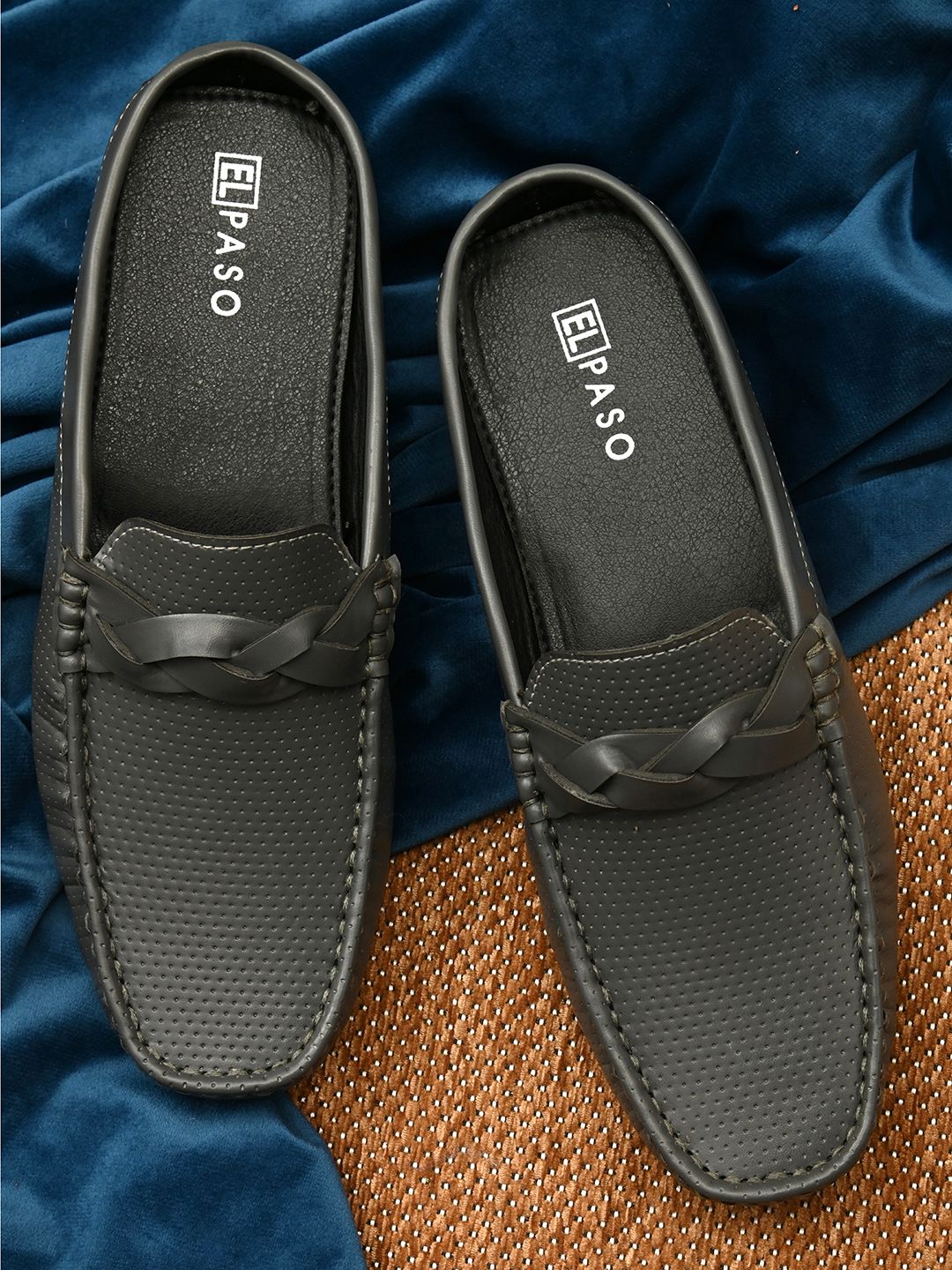 El Paso Men Grey Textured Loafers-image-3