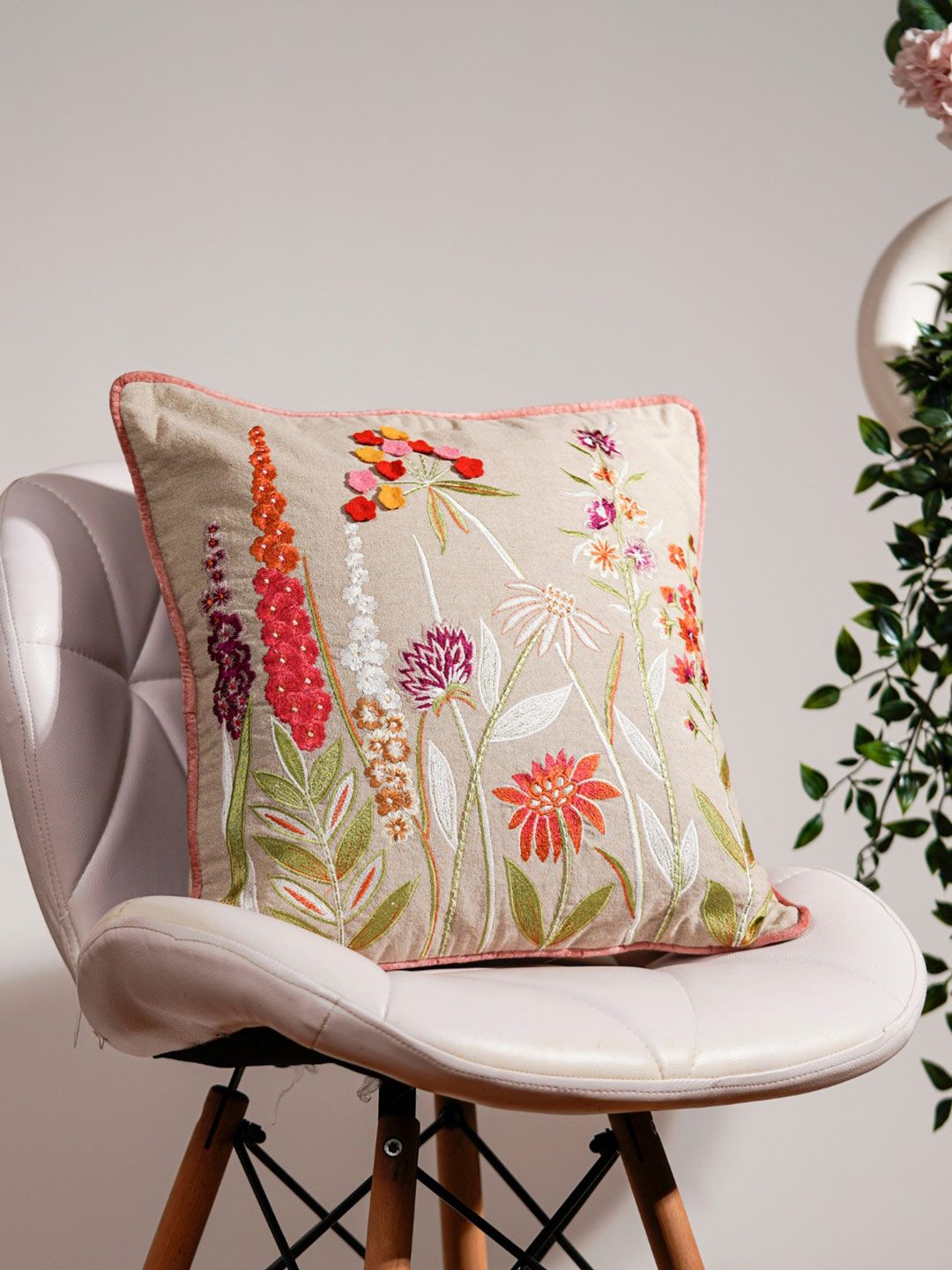 haus & kinder Beige & Pink Embroidered Square Cushion Covers