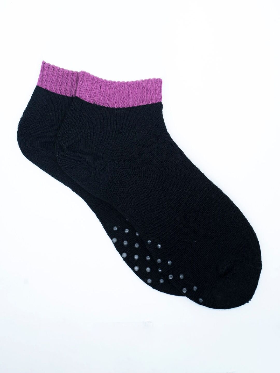 Soxytoes Black Solid Ankle-Length Socks-picture-13