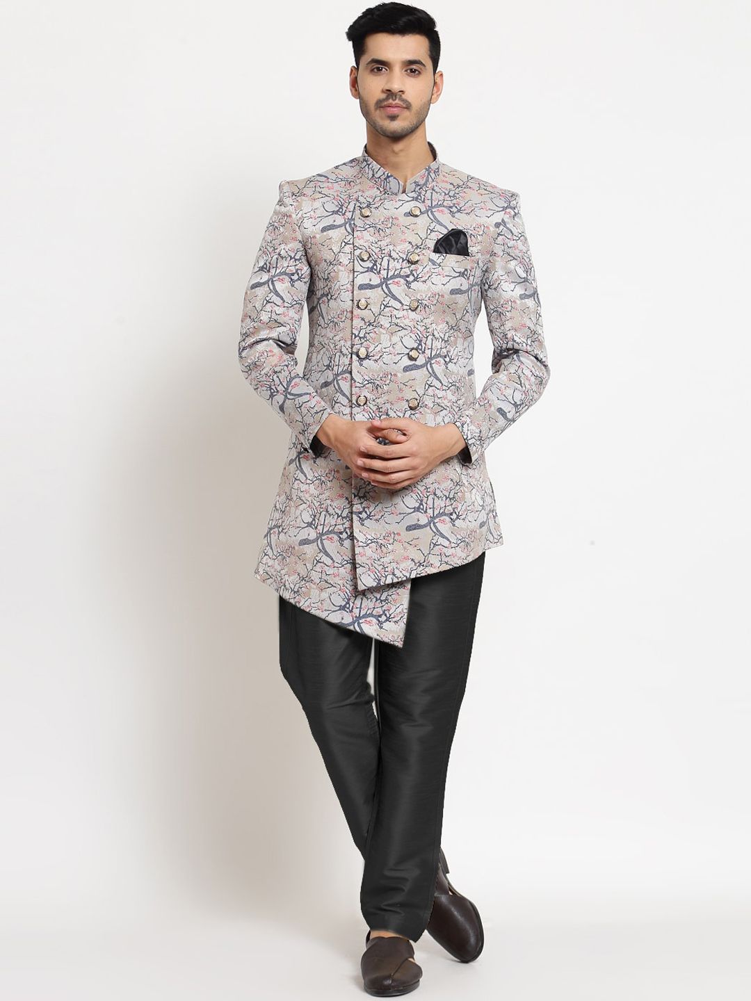 KLOTTHE Men Grey & Black Floral Printed Sherwani Set-picture-16