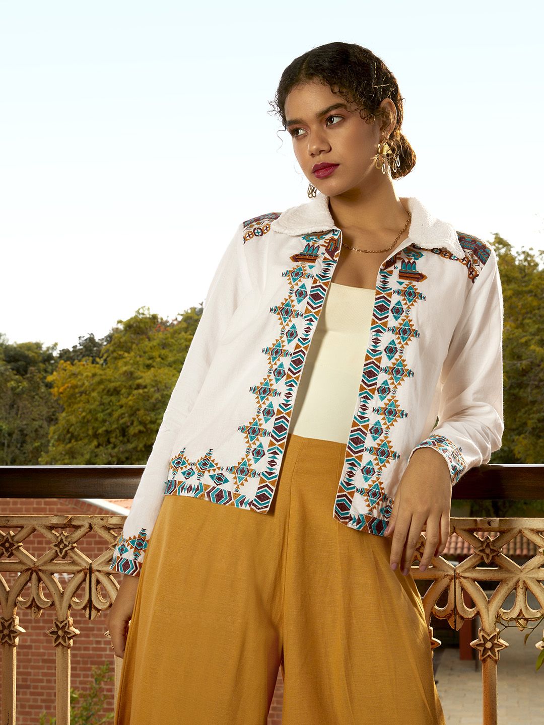 Ethnic clearance embroidered jacket