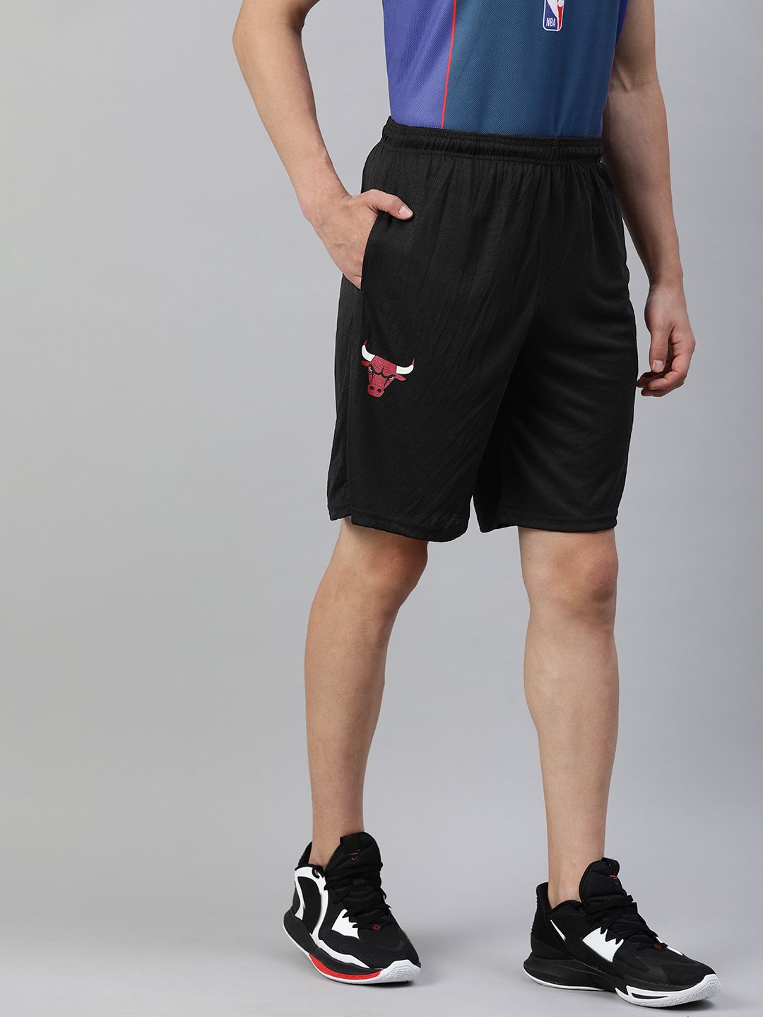 NBA Men Black & Red Chicago Bulls Basketball Solid Loose Fit Shorts-picture-13