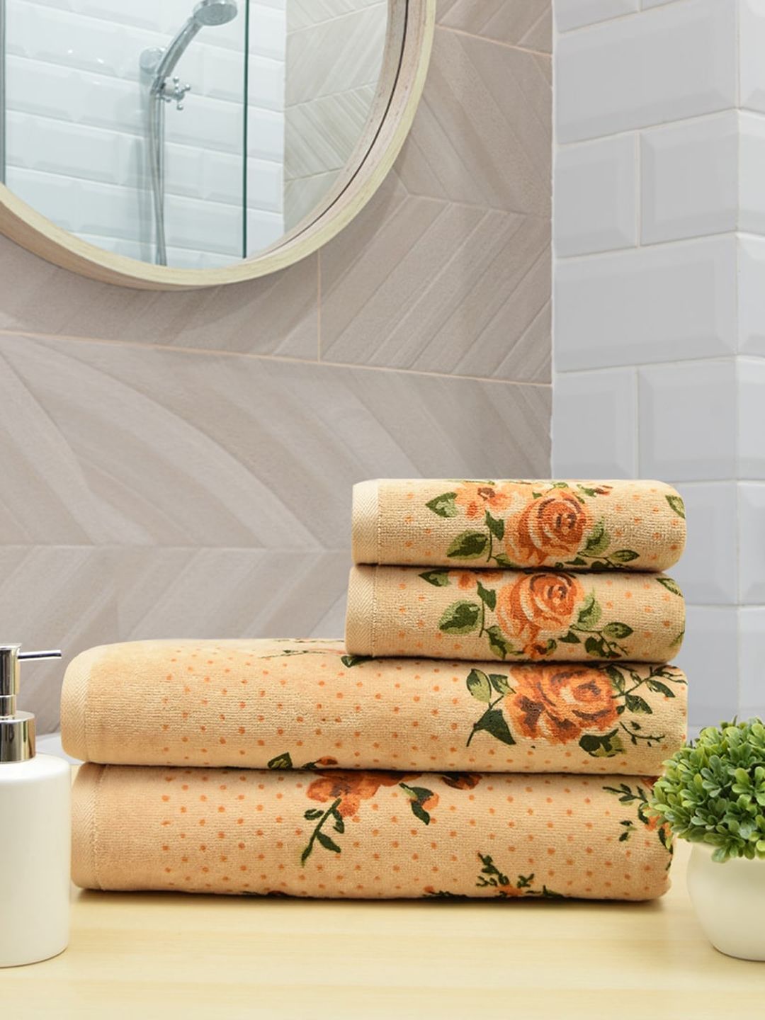 RANGOLI Yellow & Orange 4 Pieces Floral Printed Pure Cotton 450 GSM Cotton Towel Set