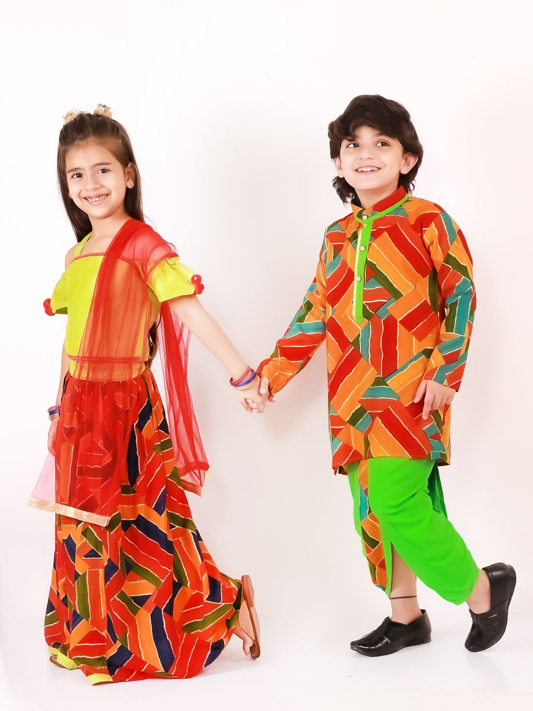 KID1 Girls Green & Navy Blue Ready to Wear Lehenga & Blouse With Dupatta-image-18