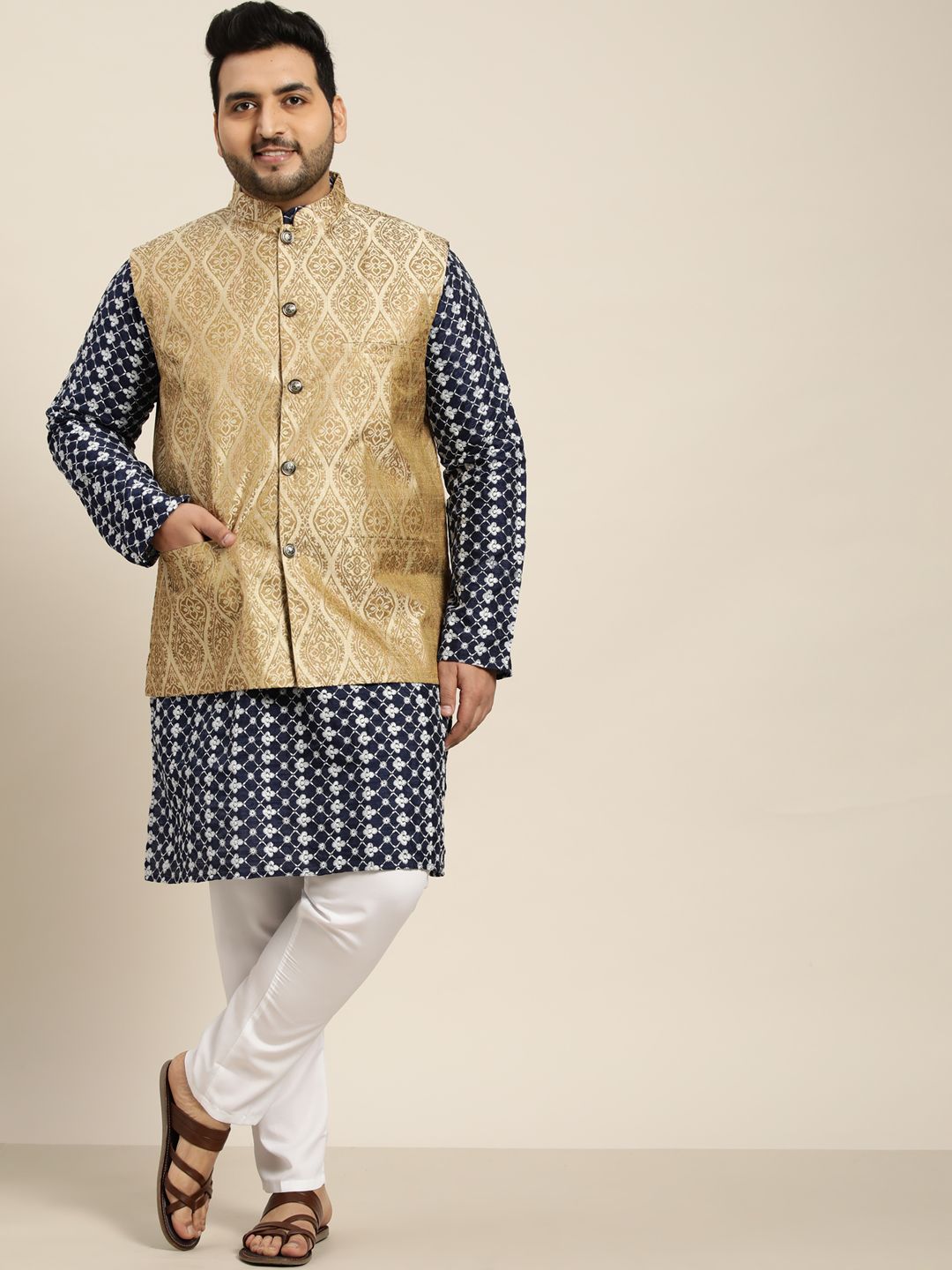 Buy Sojanya Plus Sojanya Plus Men Navy Blue Ethnic Motifs Embroidered Kurta With Churidar