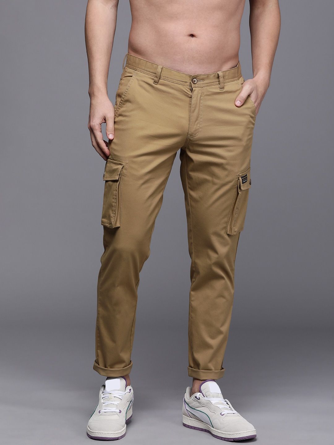 Louis Philippe Jeans Men Khaki Comfy Tapered Fit Low-Rise Cargo Trousers