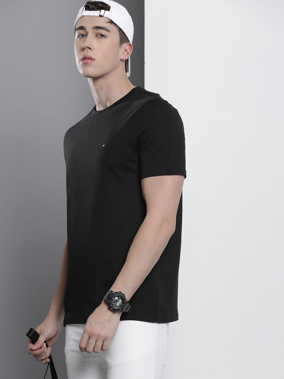 Tommy Hilfiger Round Neck Pure Cotton T-shirt