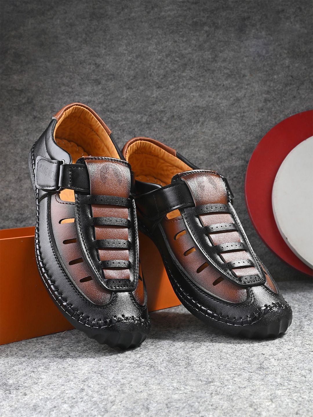 Rising Wolf Men Brown & Tan Comfort Sandals-picture-22