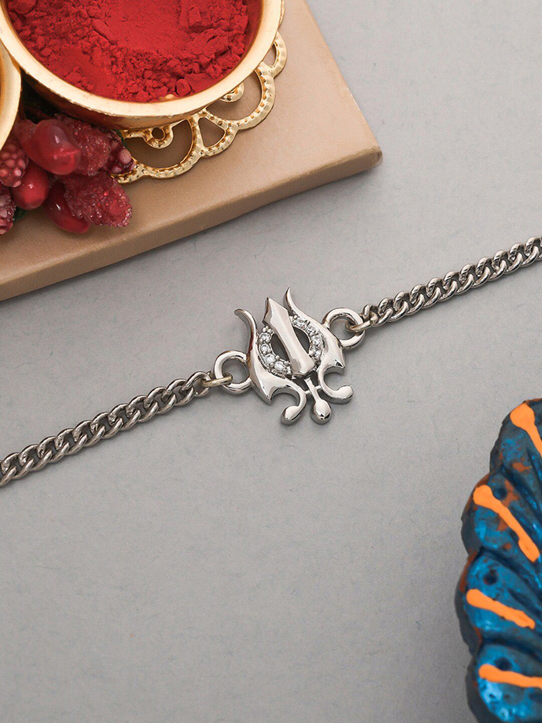 Dare by Voylla Men SilverToned Trishul Beaded Rakhi-image-4