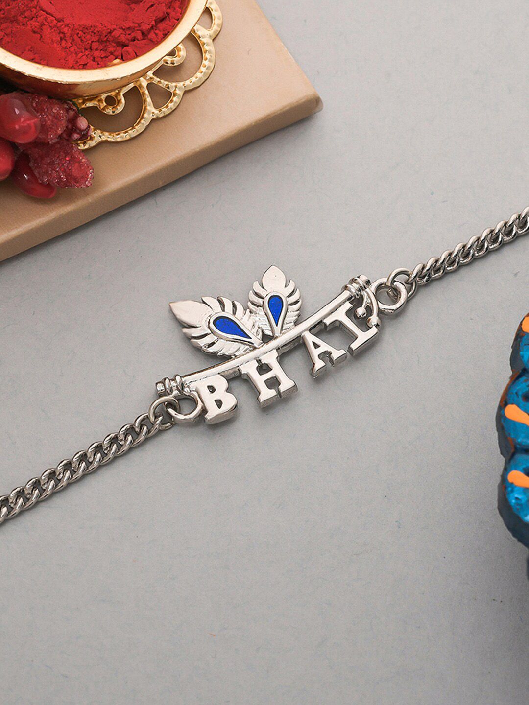 Dare by Voylla Men Silver-Toned Peacock Feather Motif Bhai Rakhi-picture-44