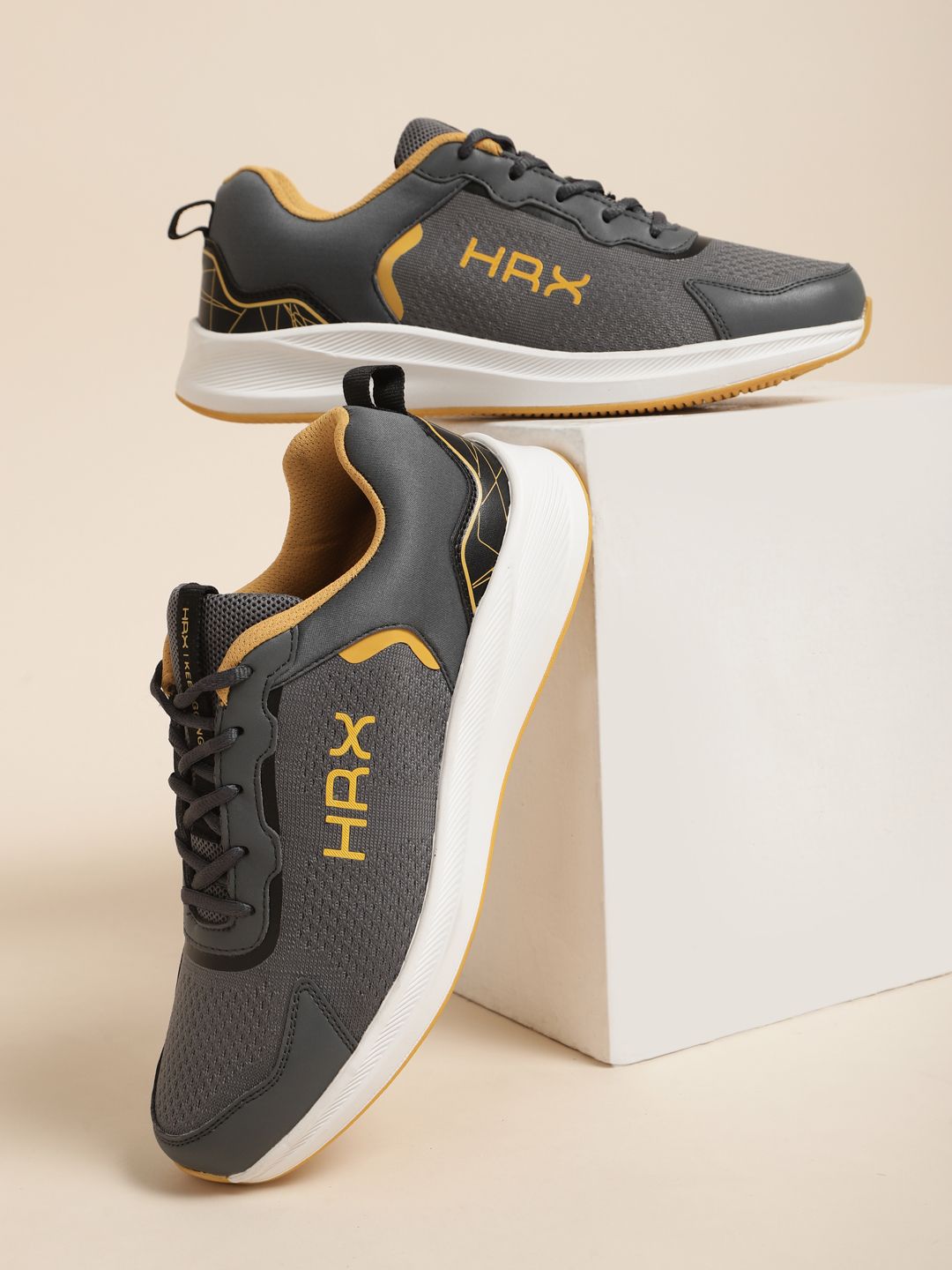 Hrx By Hrithik Roshan Men Woven Design Running Shoes Price History