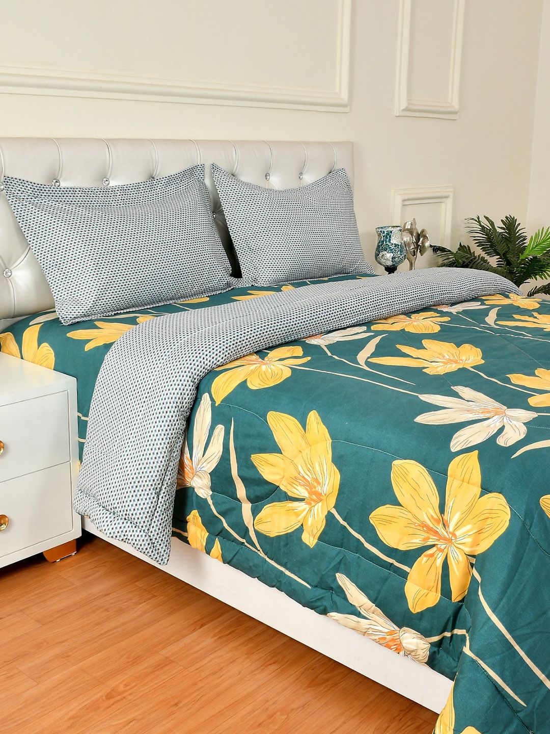 Florida Green & Yellow Floral Printed Double King Bedding Set