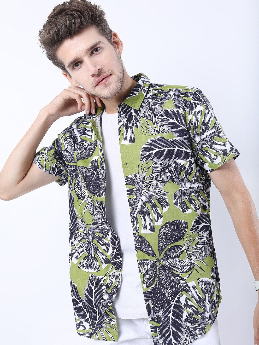 HIGHLANDER Men Green Slim Fit Tropical Printed Casual Shirt-picture-32