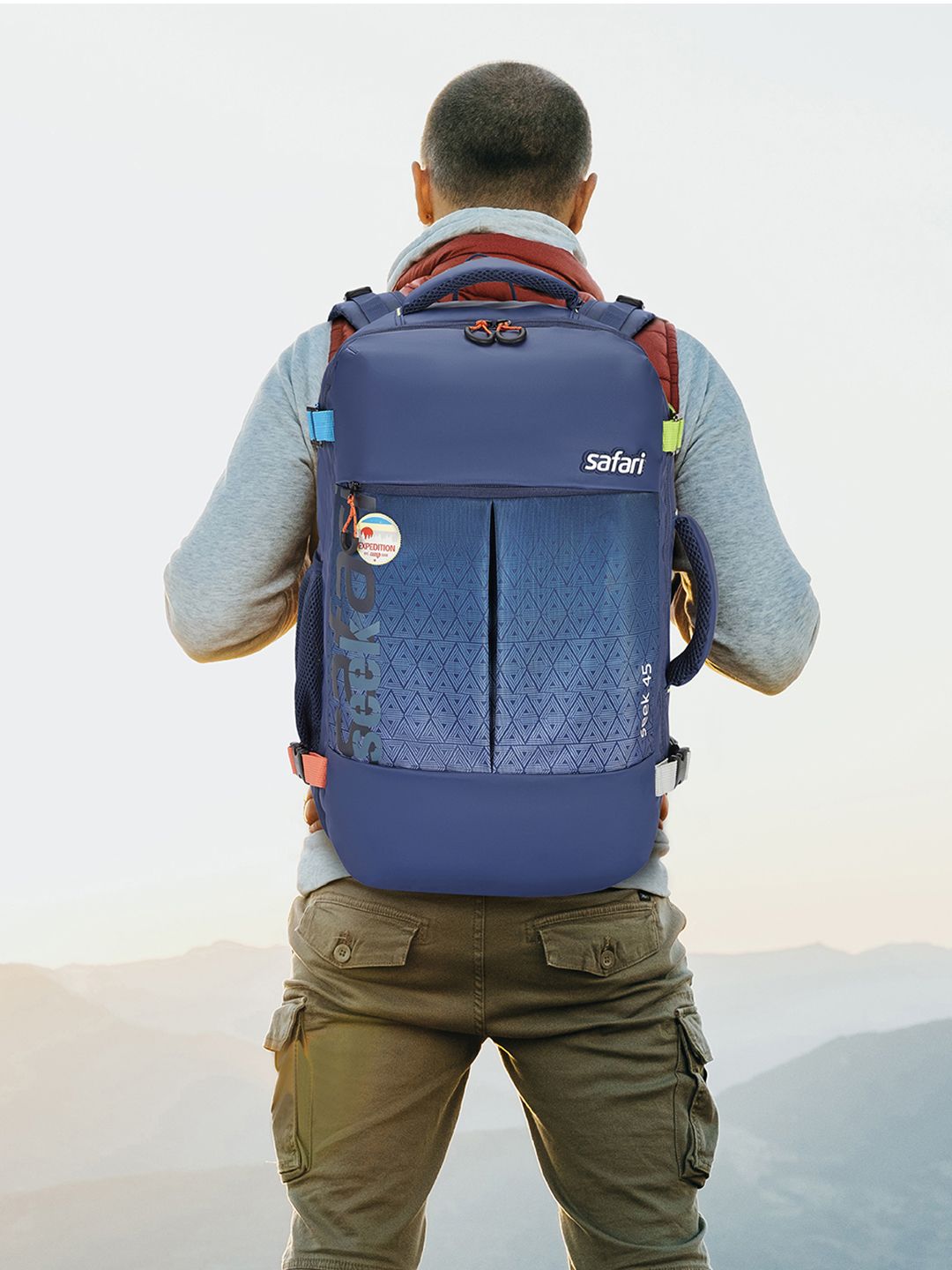 Safari seek 45l discount backpack