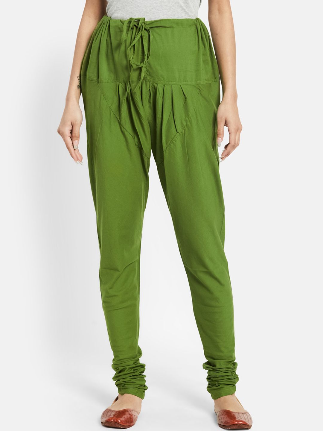 Fabindia Women Green Solid Pure Cotton Churidar-picture-31