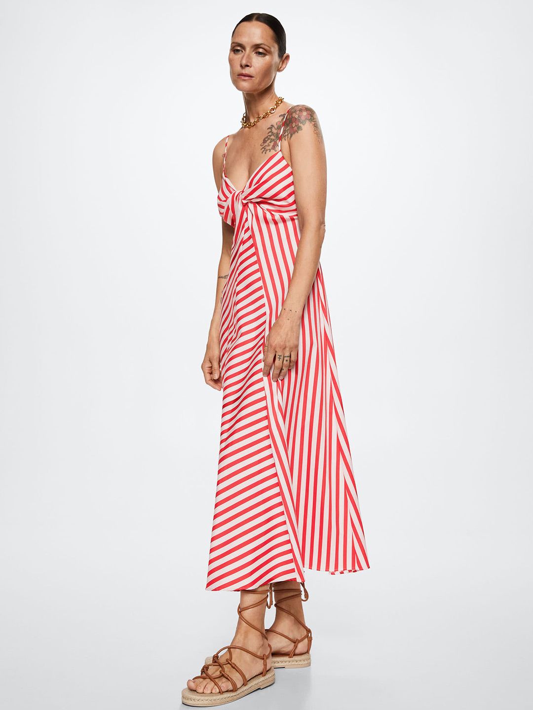 Buy MANGO Red & White Twisted Detail Striped Maxi Dress - Dresses for Women 19101180 | Myntra Buy MANGO Red & White Twisted Detail Striped Maxi Dress - Dresses for Women 19101180 | Myntra