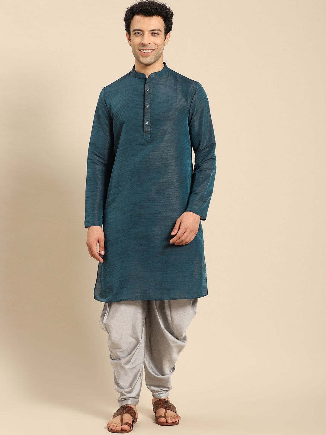 Amodh by Kisah Men Teal Woven Design  Kurta-image-1