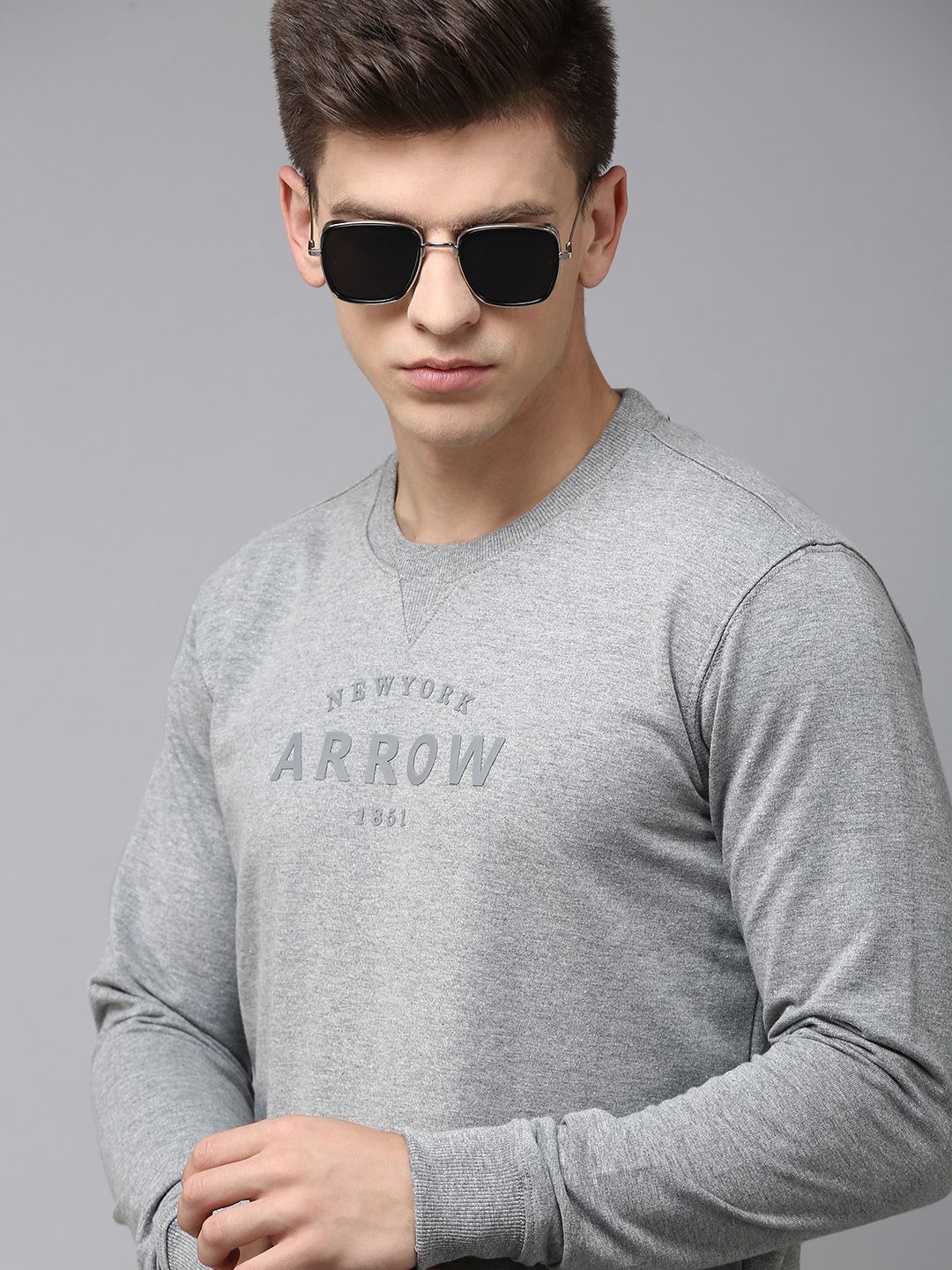 Arrow on sale mens sweatshirt