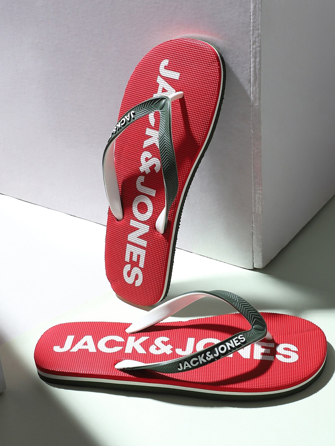 Jack & Jones Men Red Printed Thong Flip-Flops