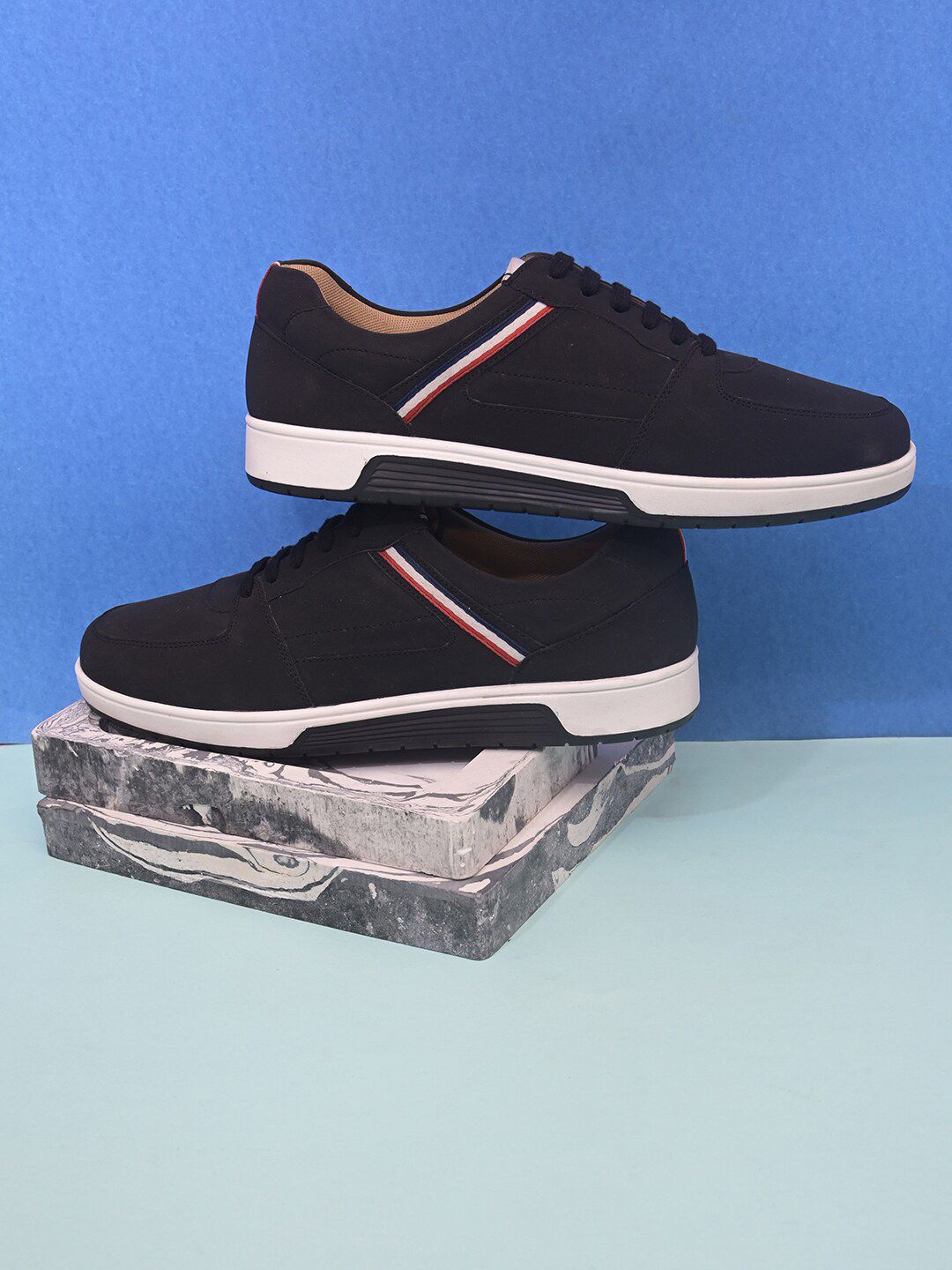 Harvard Men Black Colourblocked Sneakers-picture-33