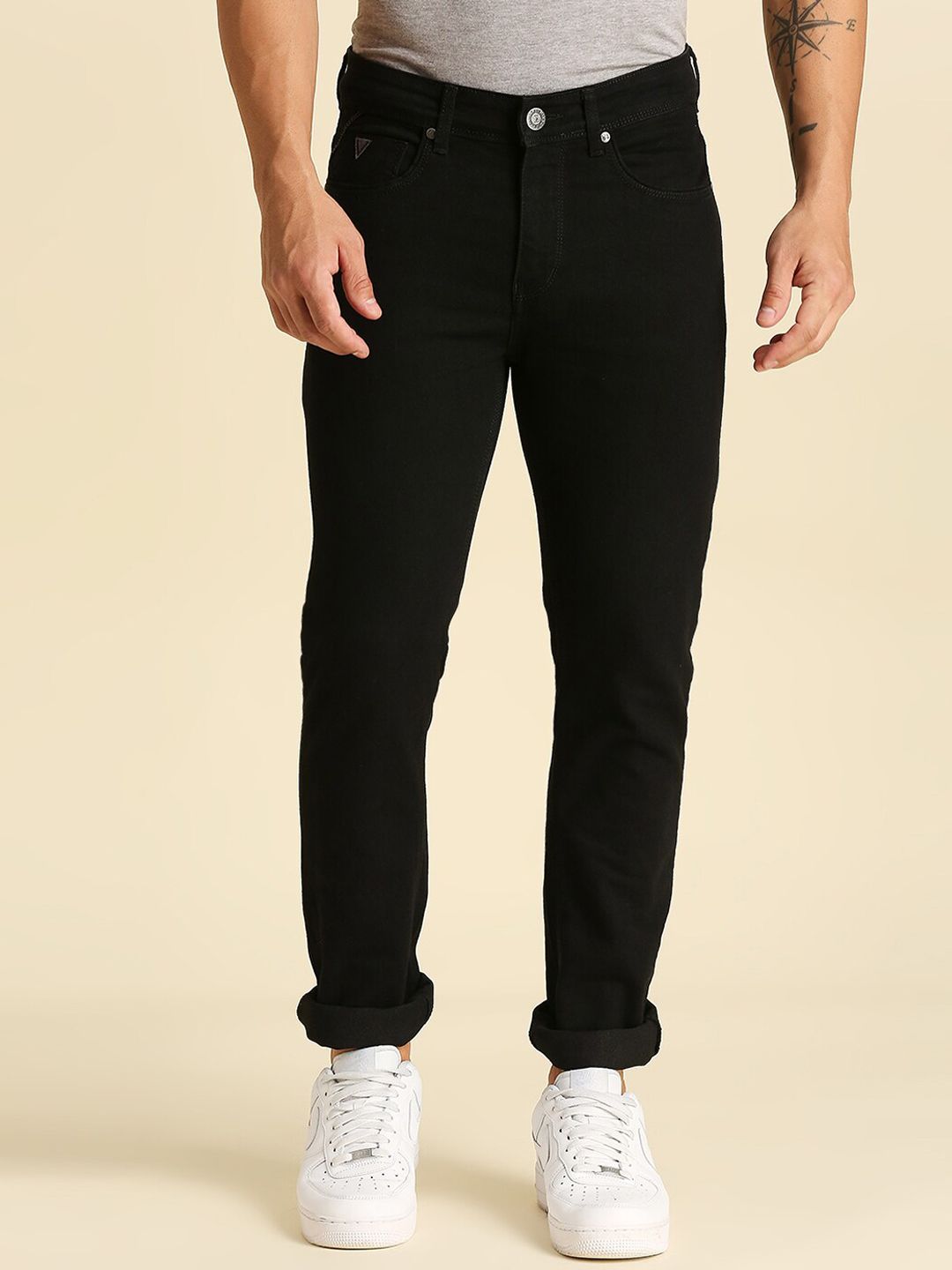 High Star Men Black Solid Slim Fit Stretchable Jeans - Price History