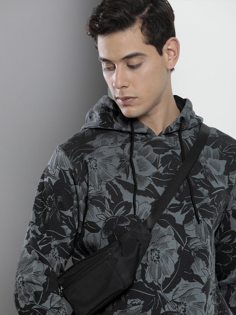 The Indian Garage Co Men Charcoal Grey Printed Hooded Sweatshirt-picture-42