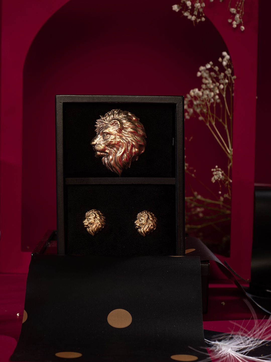 COSA NOSTRAA Gold-Toned Lion Brooch-picture-26