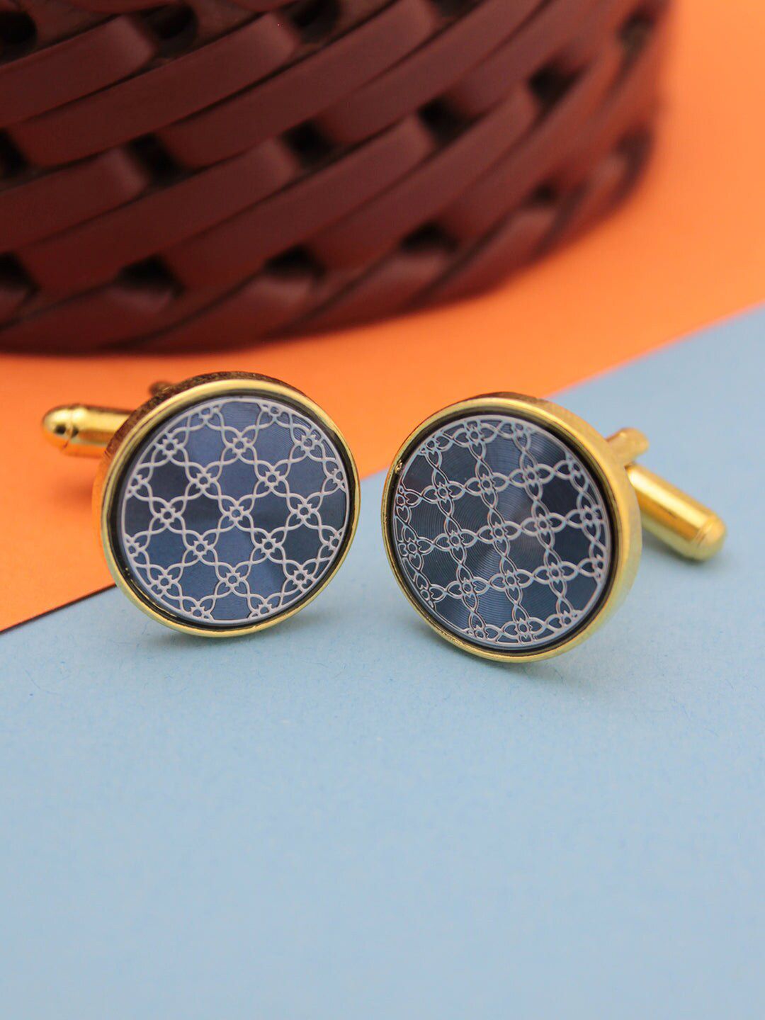 Kavove Men Blue & Silver-Toned The Chain Quest Cufflink-picture-27