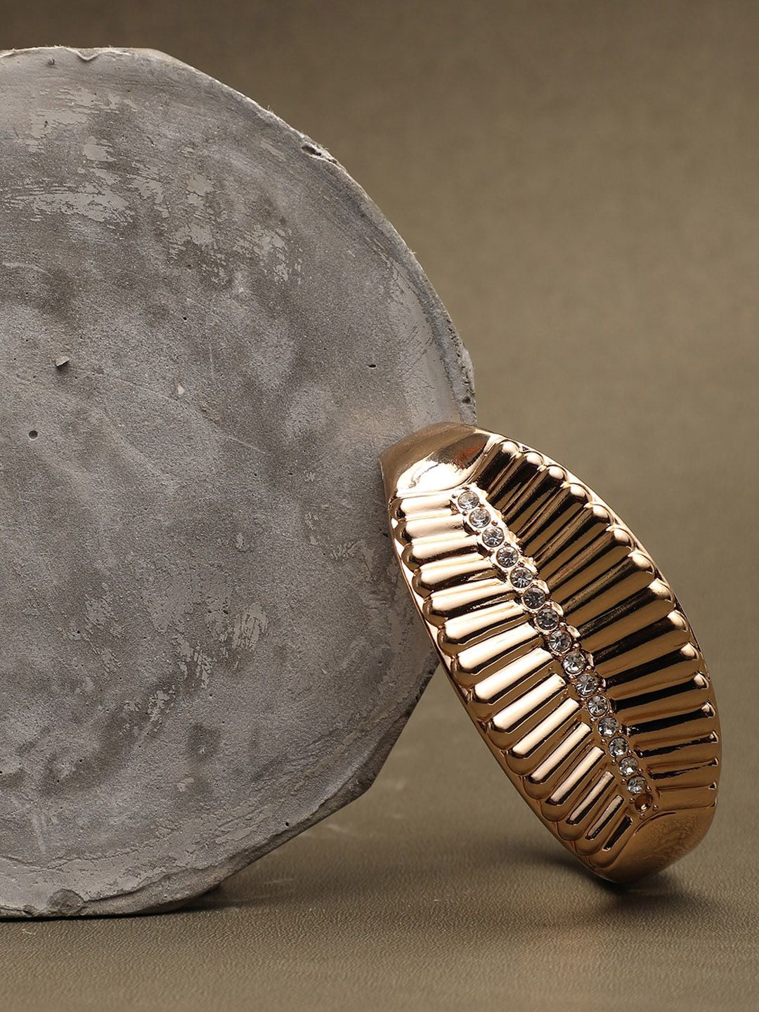 SOHI Women Gold-Toned & White Gold-Plated Cuff Bracelet-image-49
