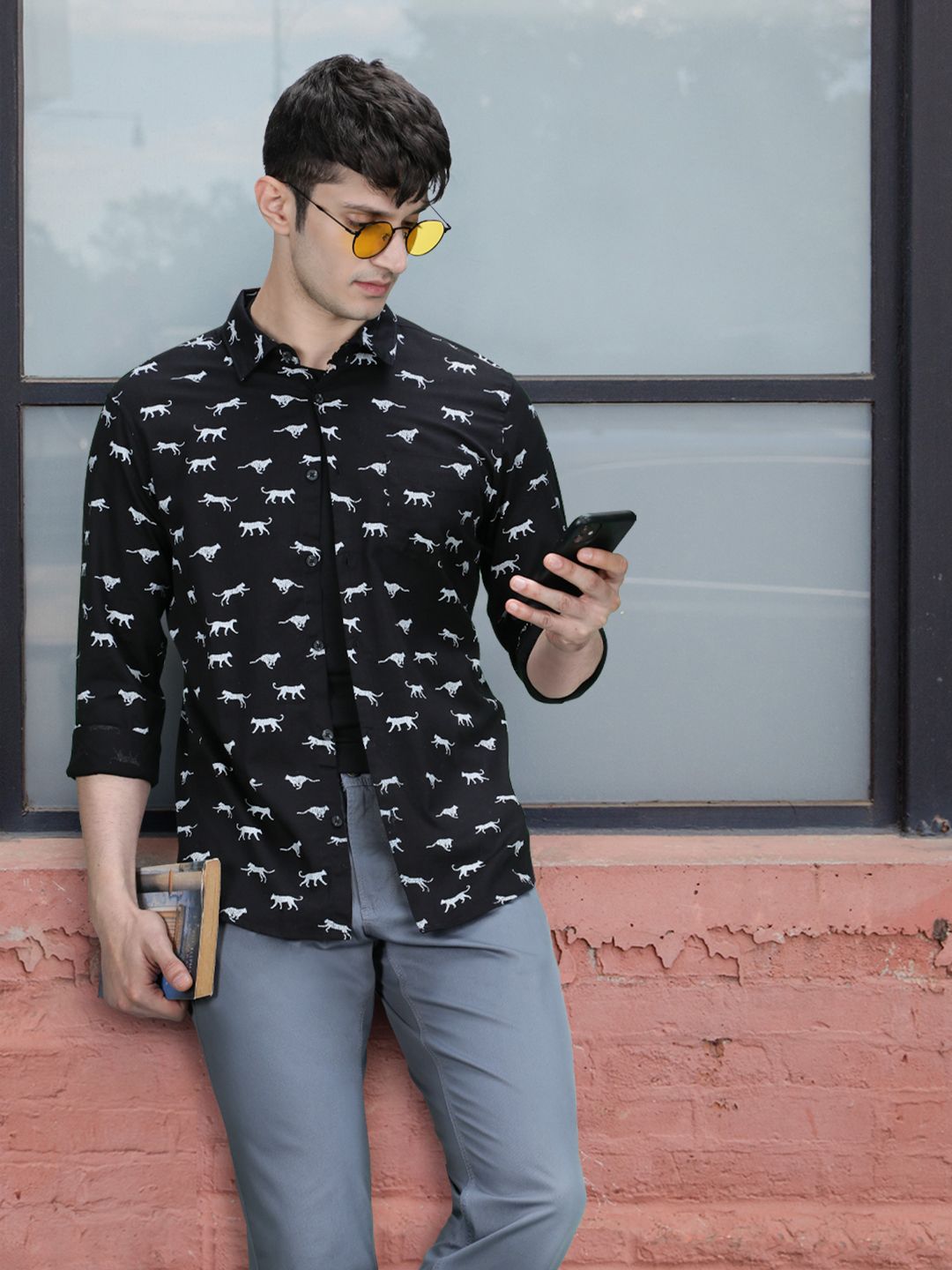 HIGHLANDER Men Black Slim Fit Printed Casual Shirt-picture-27