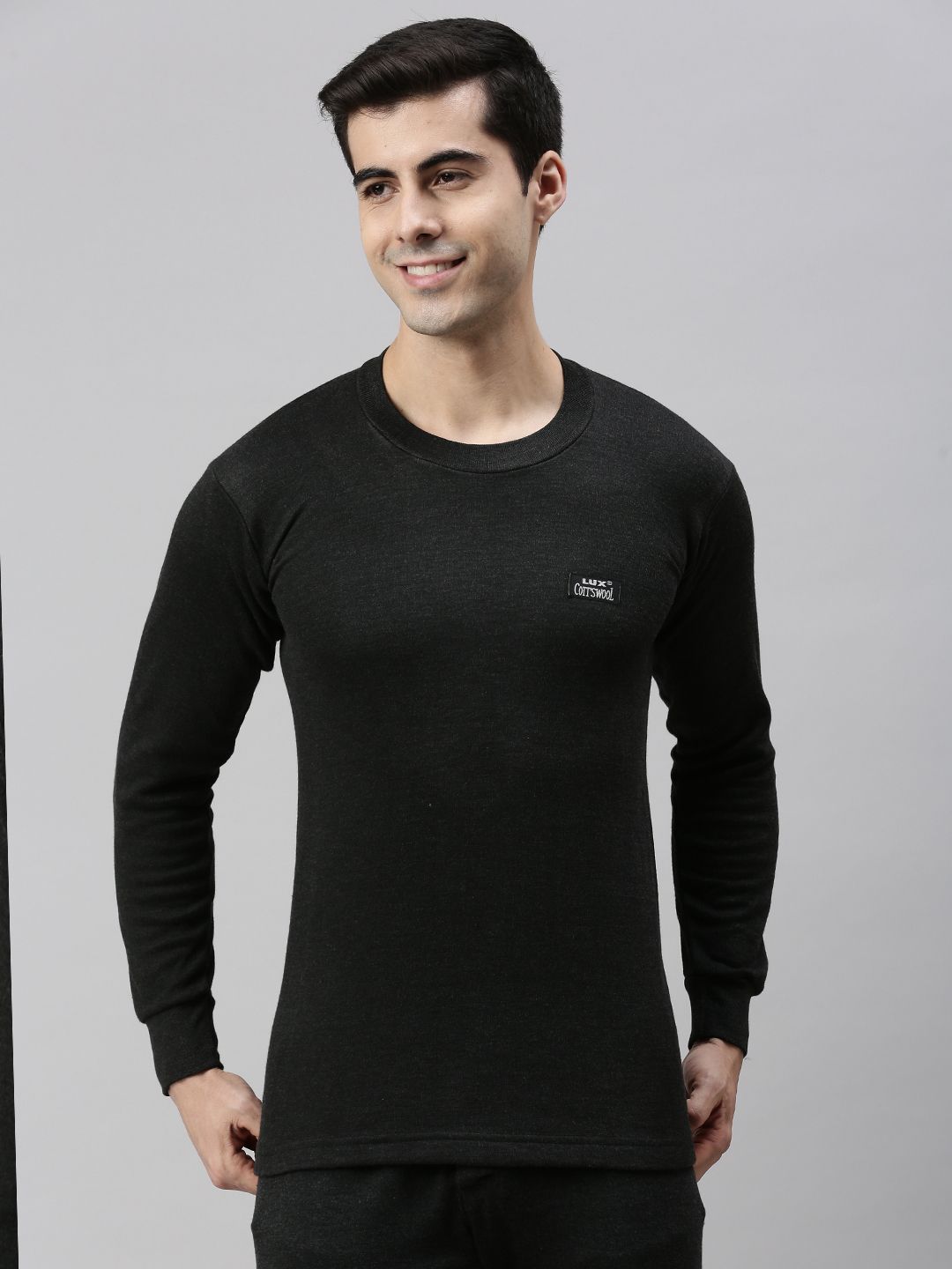 Lux Cottswool Men Charcoal Solid Cotton Thermal Top-picture-11