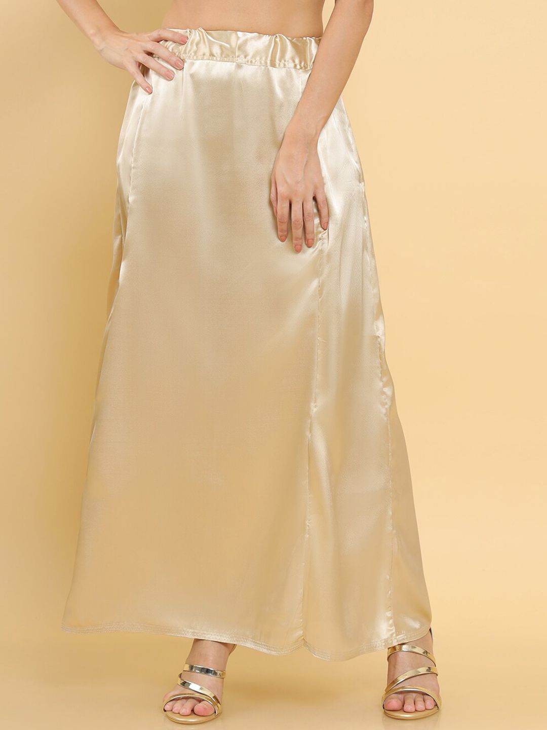 Soch Women Beige Solid Satin Saree Shapewear-image-10