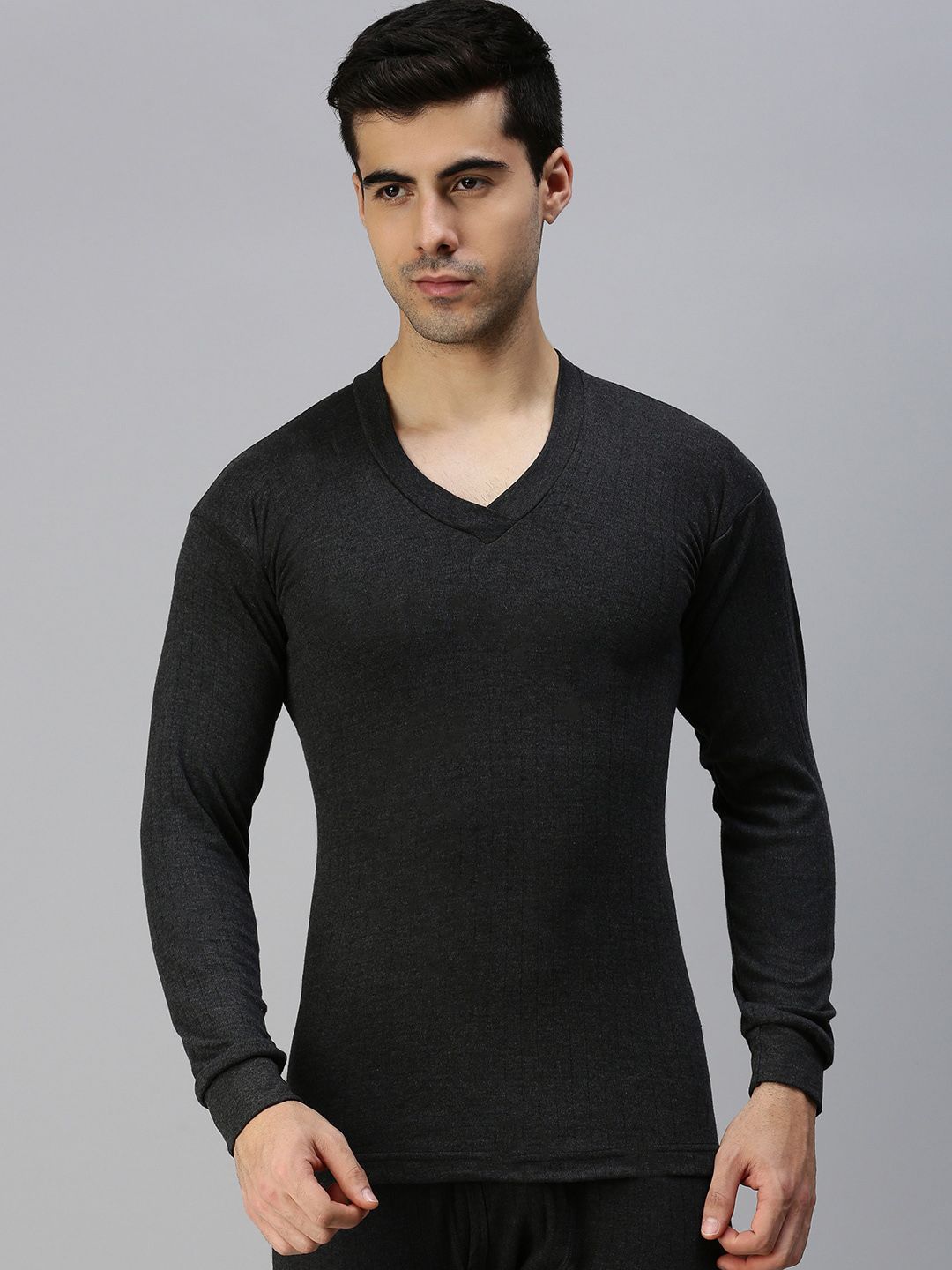LUX PARKER Men Black Solid  Cotton Thermal Top-picture-42