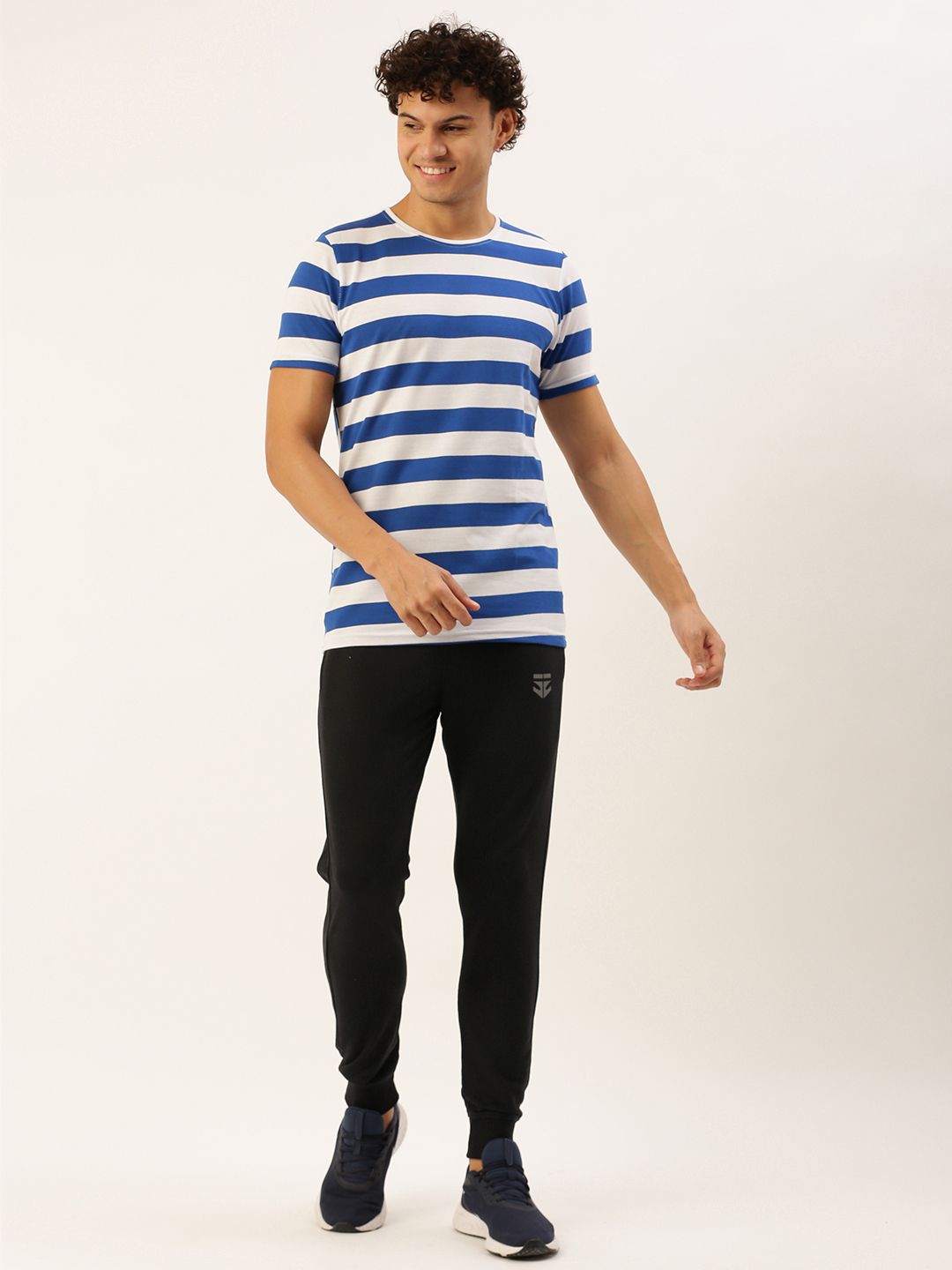 Sports52 wear Men Striped T-shirt And Mid-Rise Jogger Training Tracksuit-picture-16