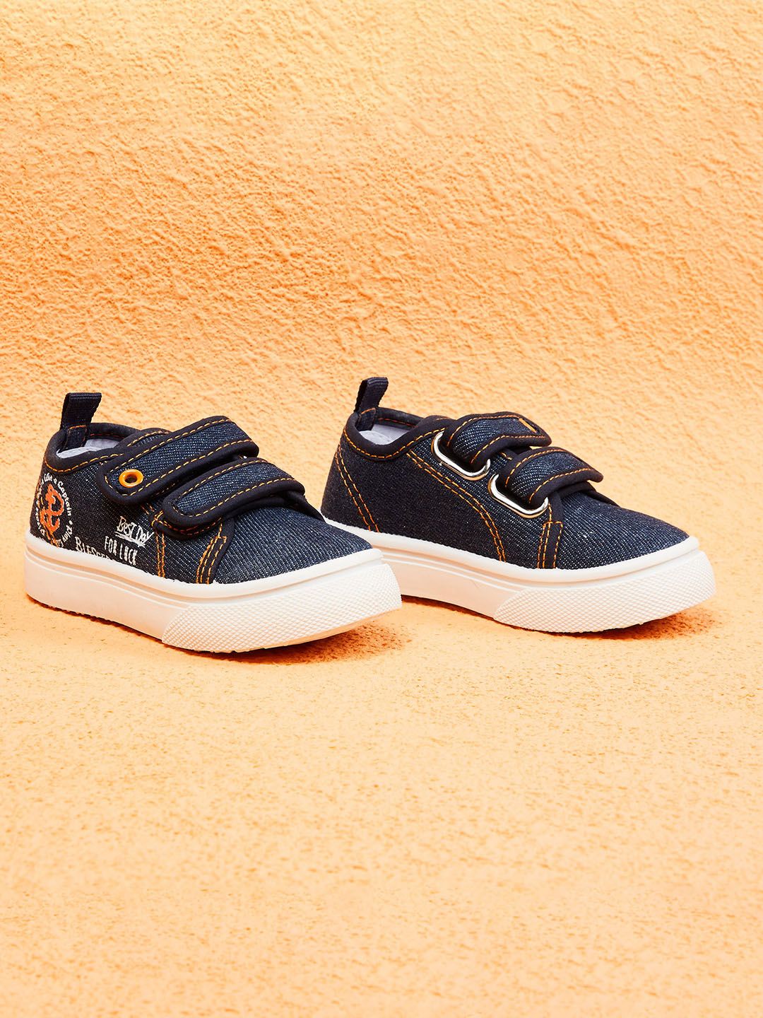 max Boys Printed Sneakers