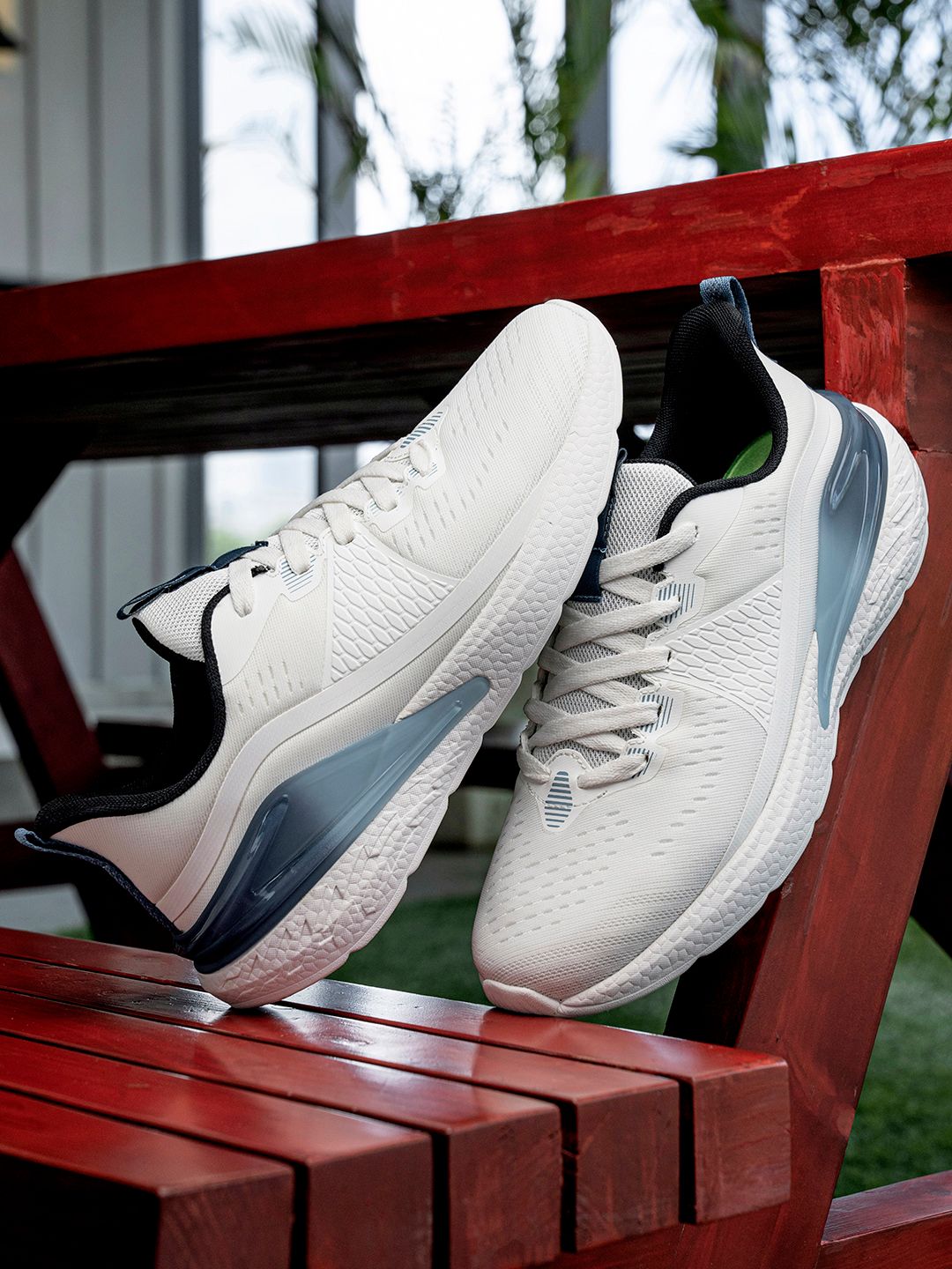 Red Tape Men White Mesh Walking Shoes-picture-49