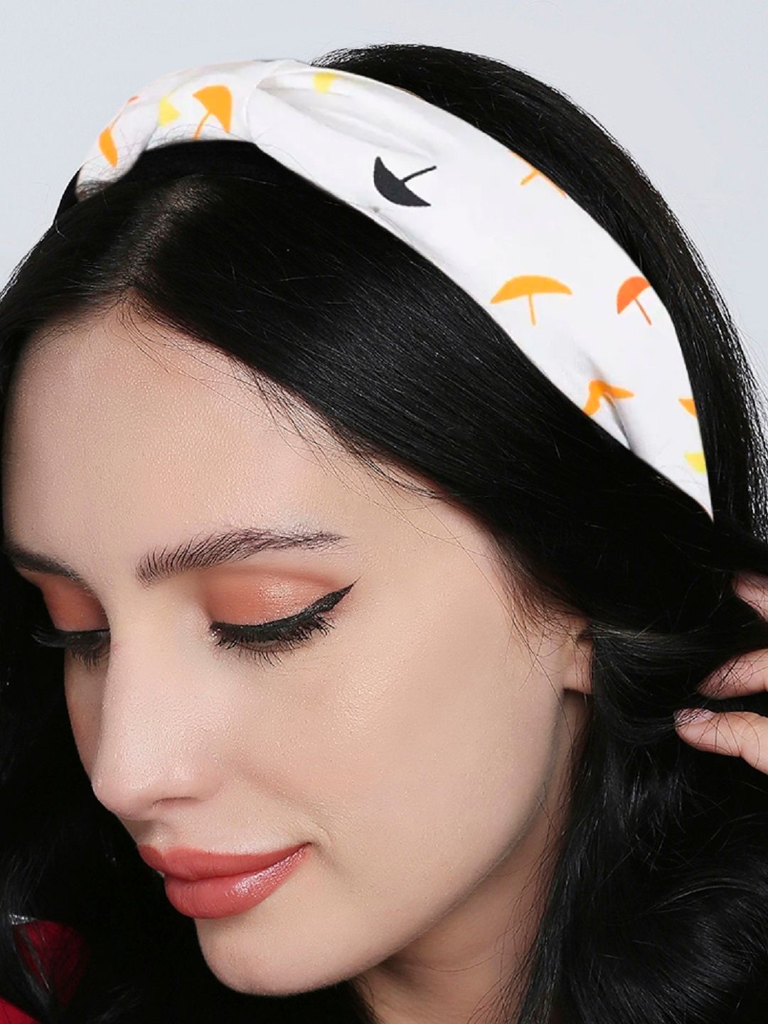 OOMPH Women Printed Knotted Hairband-image-7