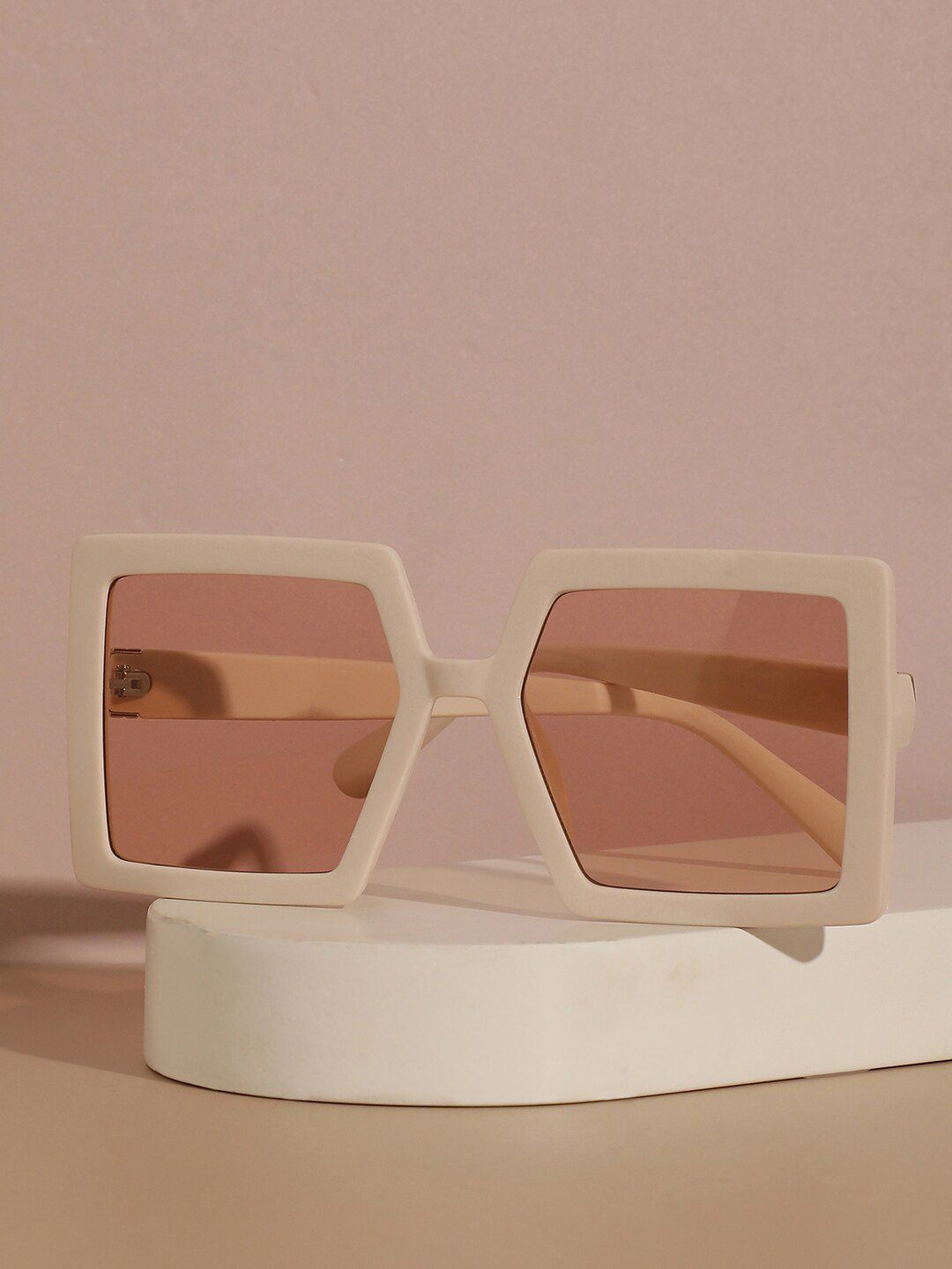 HAUTE SAUCE by Campus Sutra Women Brown Lens & White Rectangle Sunglasses with Polarised Lens-image-39