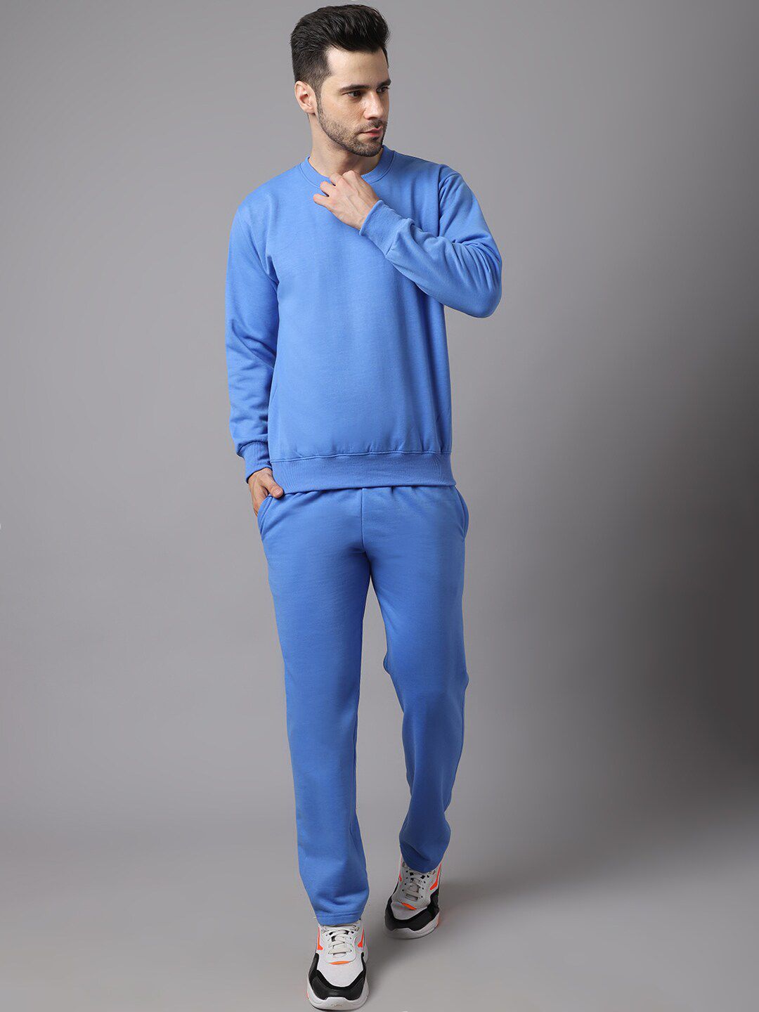 mack jonney VIMAL JONNEY Men Blue Solid Track Suit-picture-19