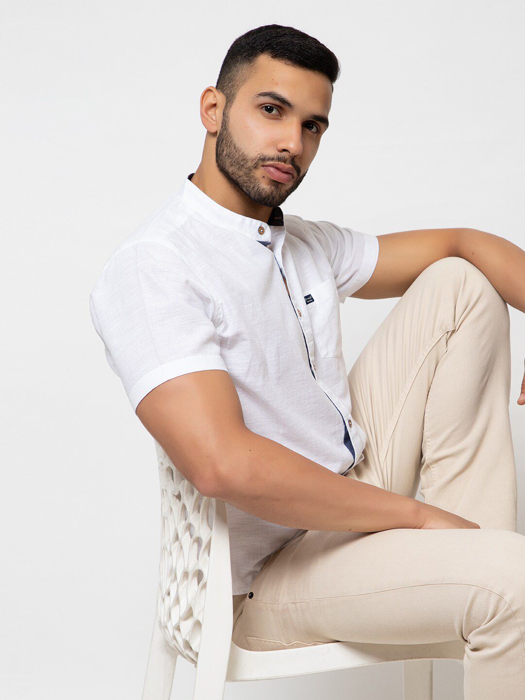 ARMISTO Men Off White Solid Cotton Linen Smart Casual Shirt-image-12