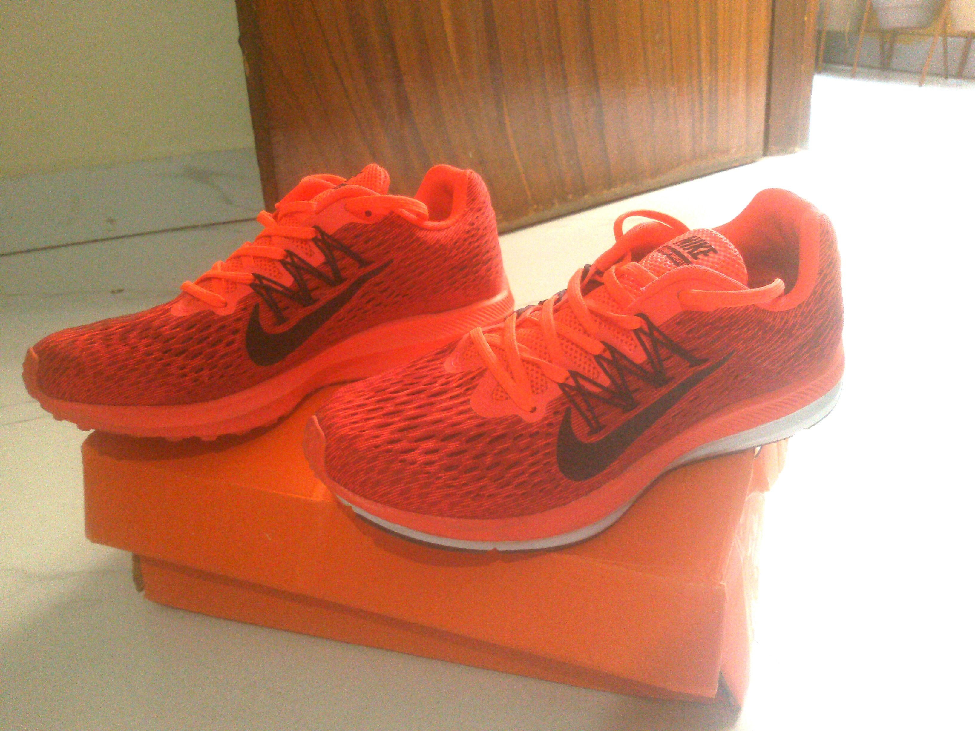 nike zoom winflo 5 bright crimson