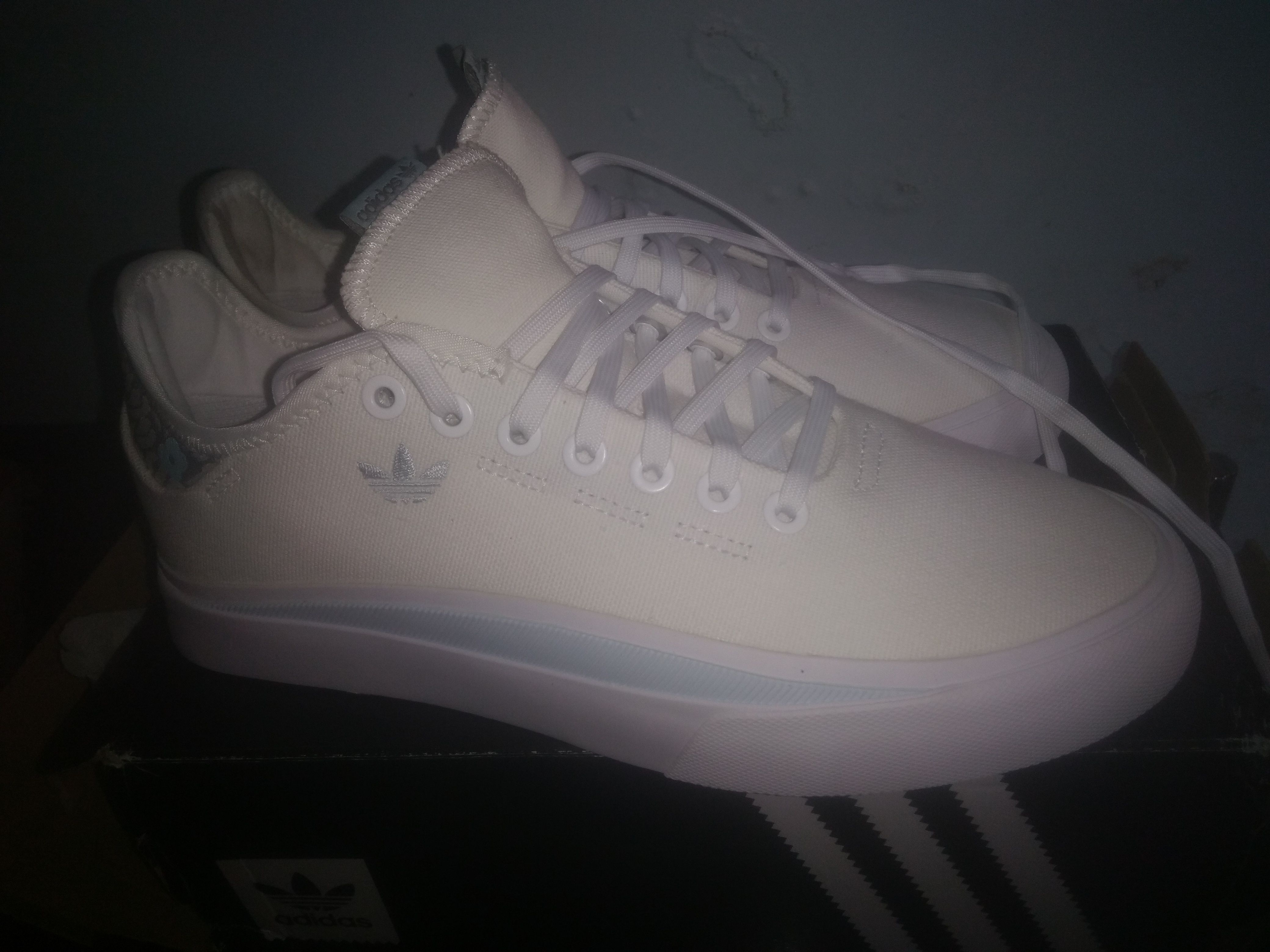 Sale Adidas Adidas Sabalo White Buy ADIDAS Originals Unisex White