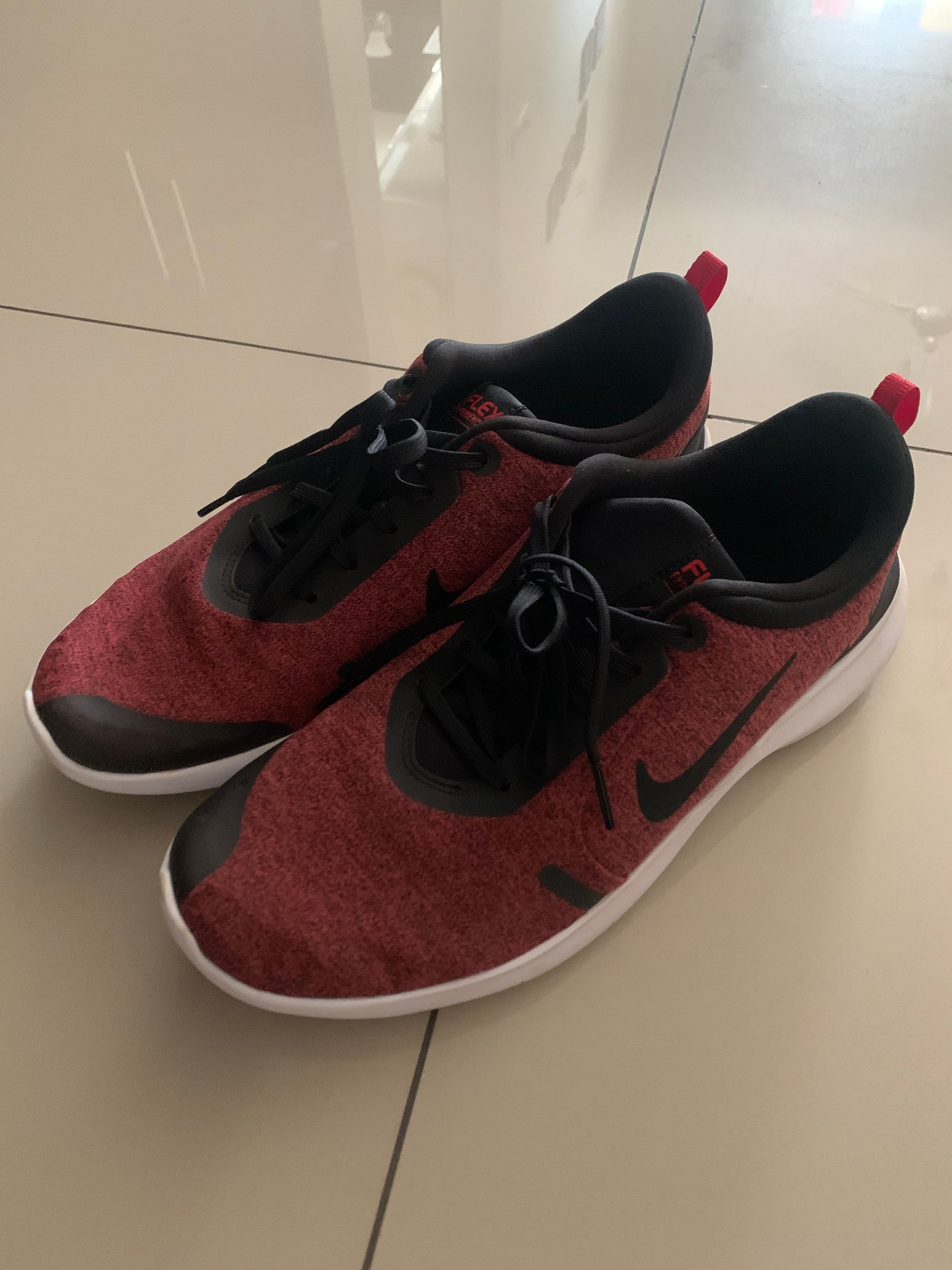 nike flex 2020 rn university red