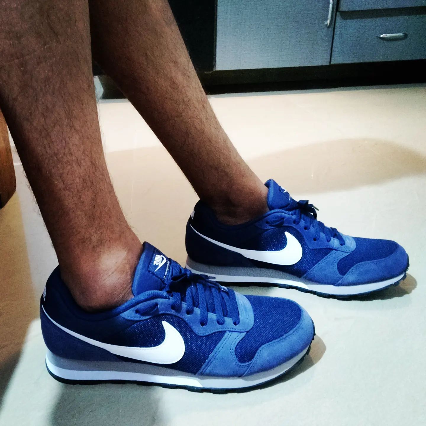 nike md runner blue