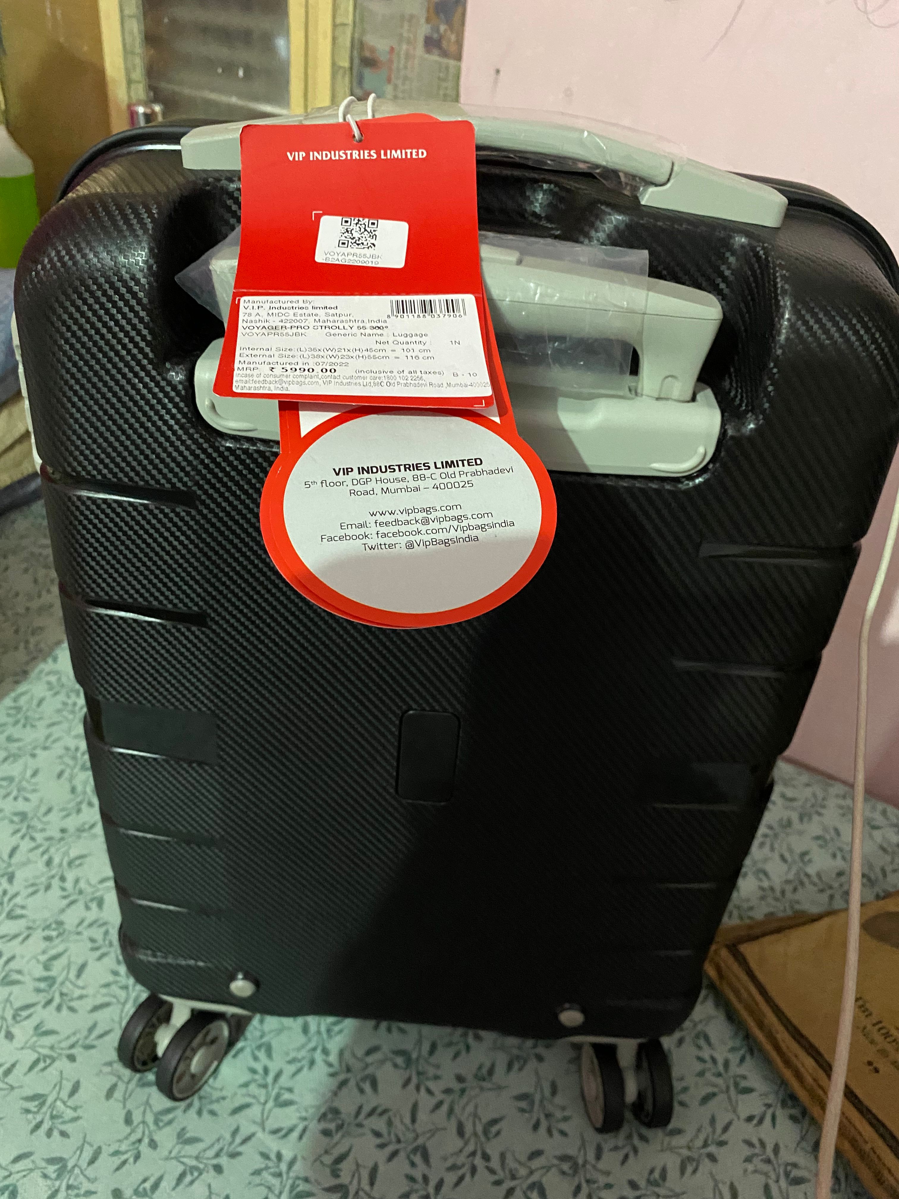 32 Inch Vip Luggage India Buy VIP Unisex Teal Blue Textured Hard