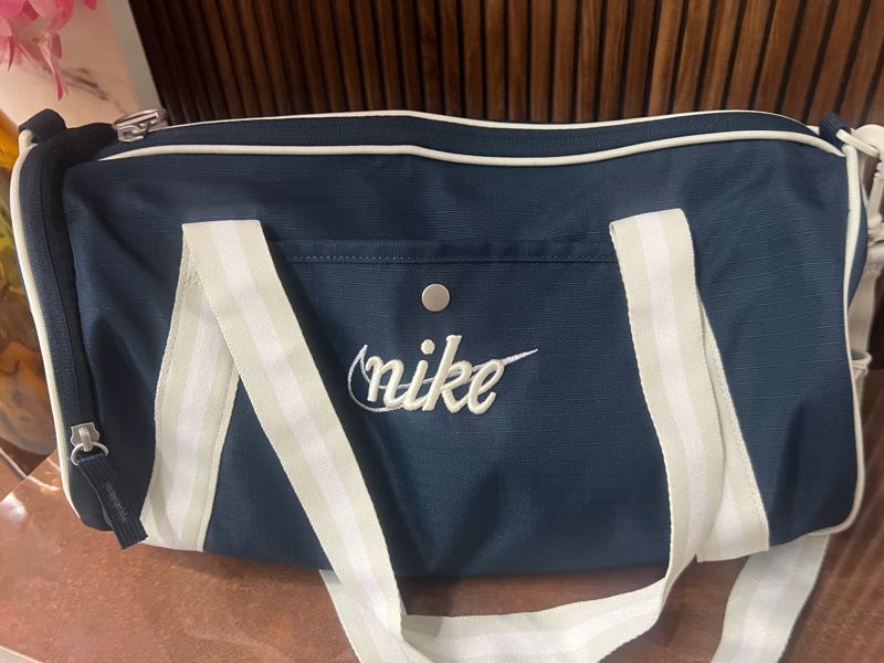vintage nike gym bag